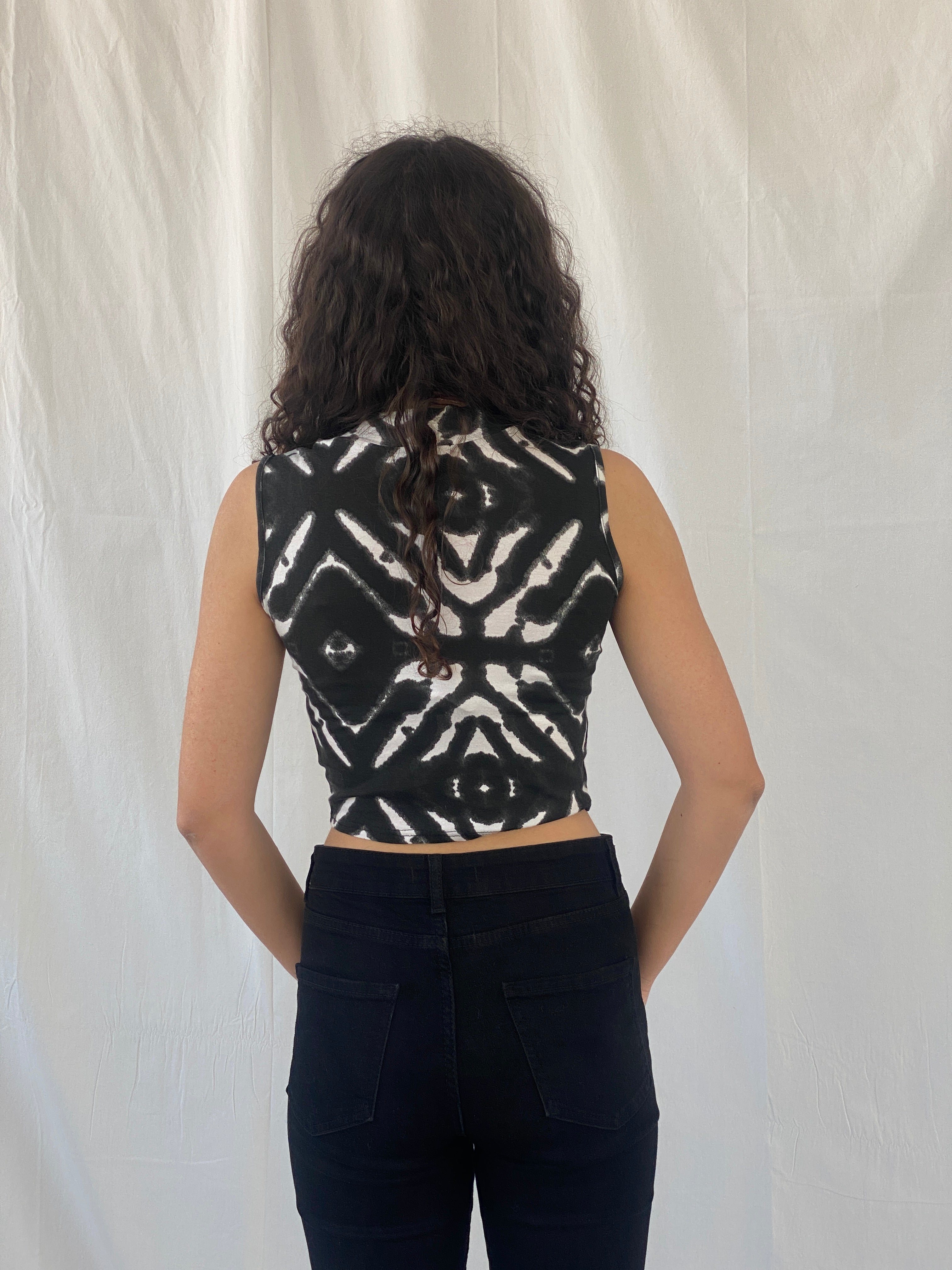 Y2K Head Girl Black White Tie Dye Turtle Neck Crop Top - S