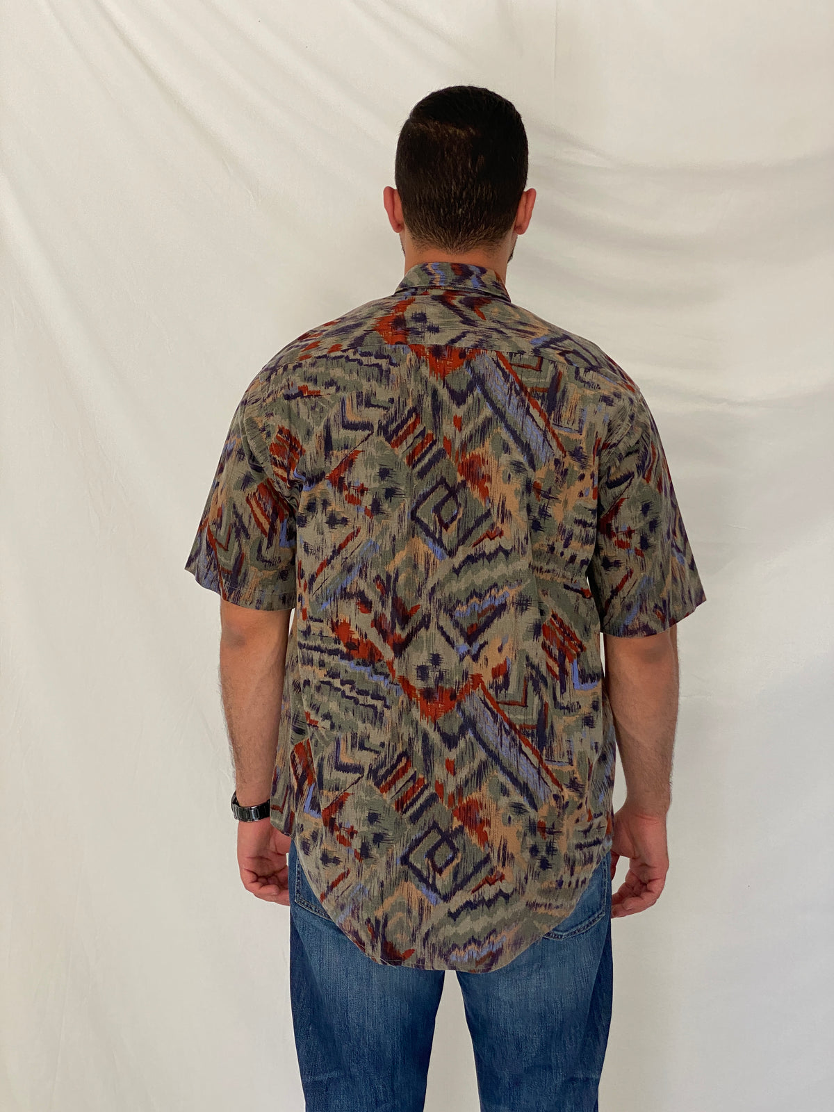 Vintage Bachrach Abstract Short Sleeve Olive Cotton Blend Shirt – L Vintage Bachrach Abstract Short Sleeve Olive Cotton Blend Shirt – L