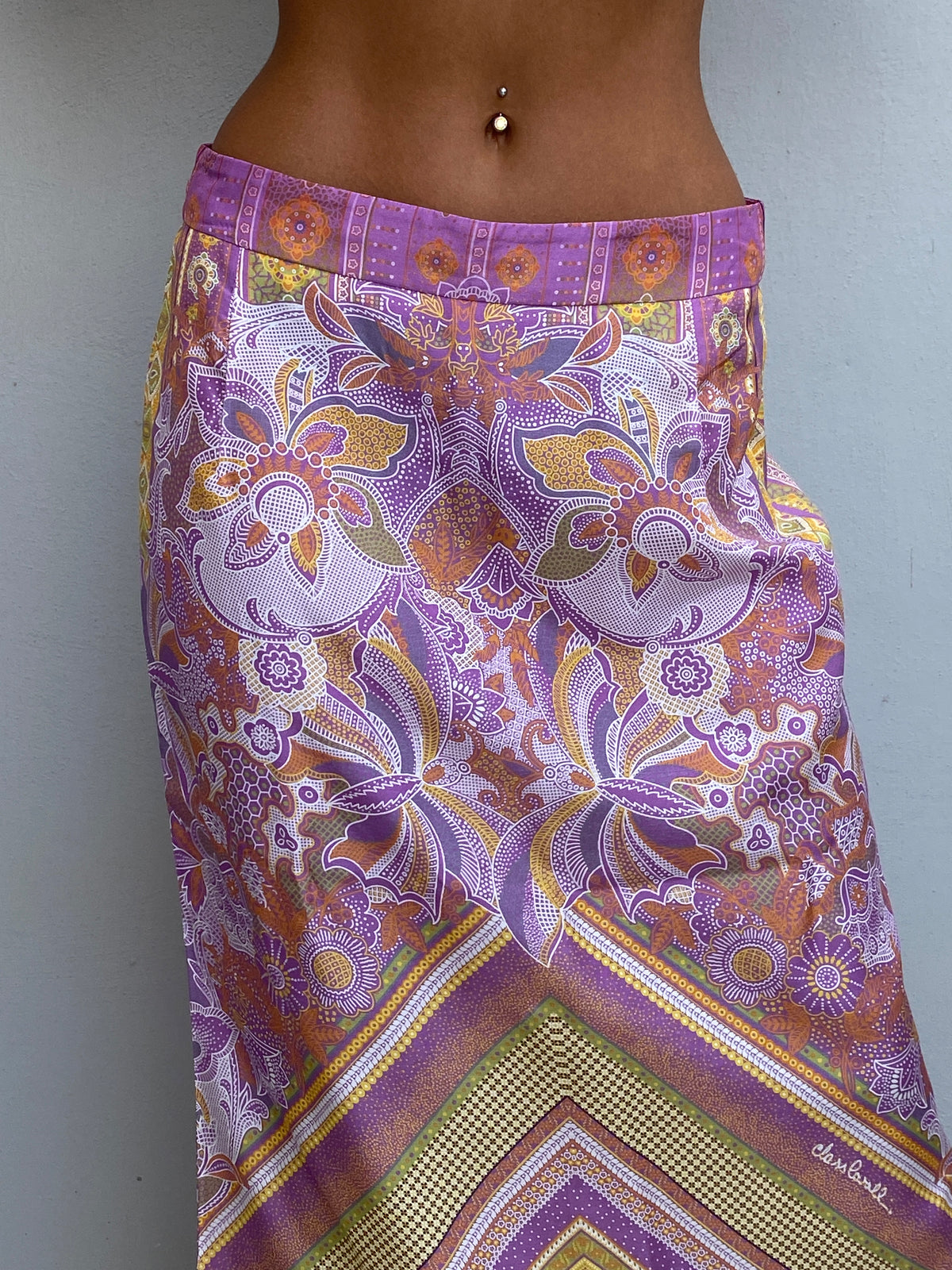 Vintage Y2K Class Roberto Cavalli Purple Paisley Print Maxi Skirt - M Vintage Y2K Class Roberto Cavalli Purple Paisley Print Maxi Skirt - M