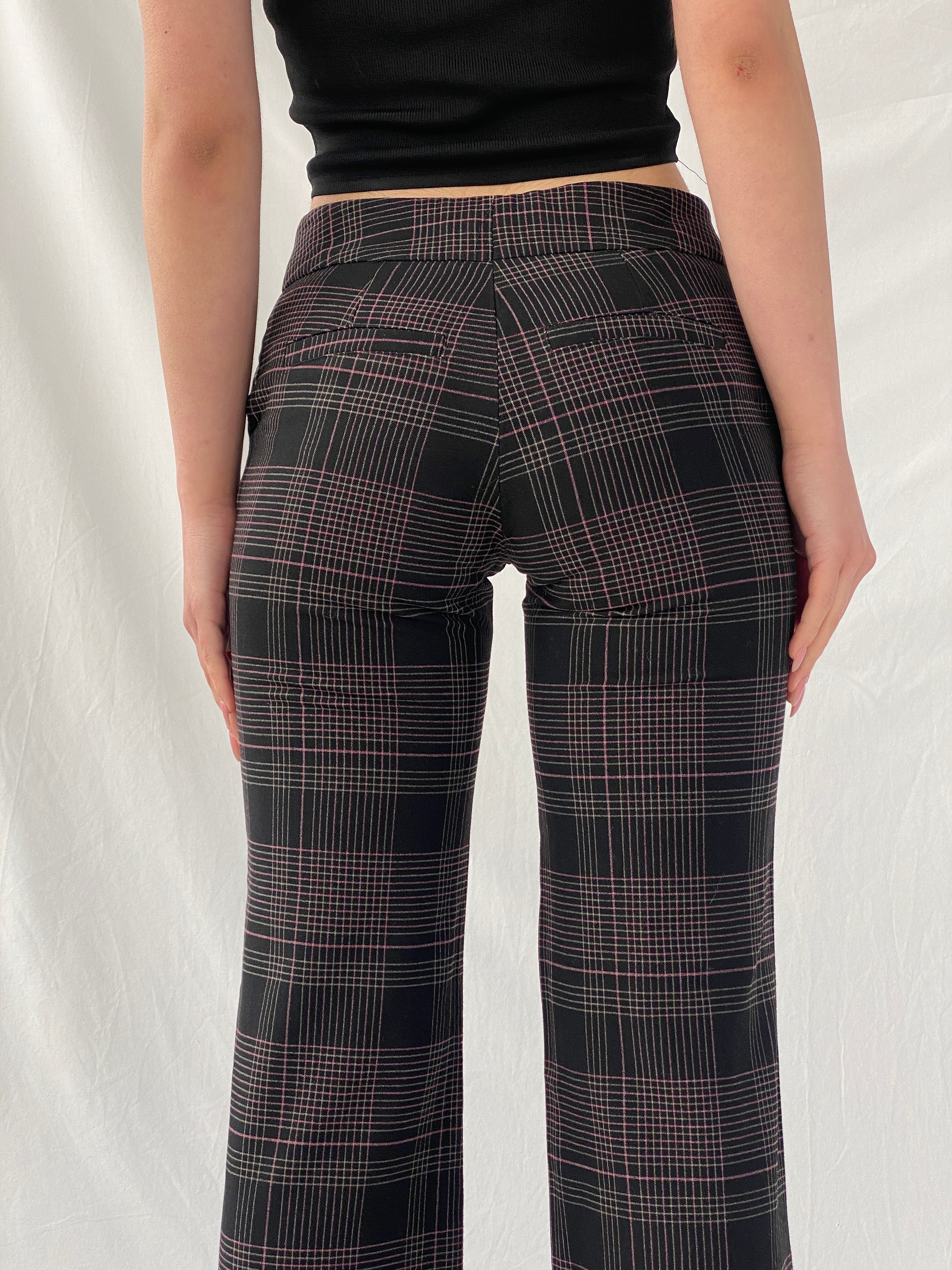 Legio Mayinda Women’s Black and Pink Plaid Flare Leg Work Pants - XS