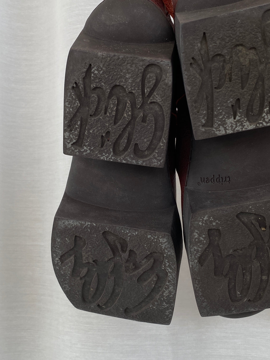 Trippen Burgundy Leather Platform Strappy Sandals – Handmade in Germany – Women’s Size 39EU