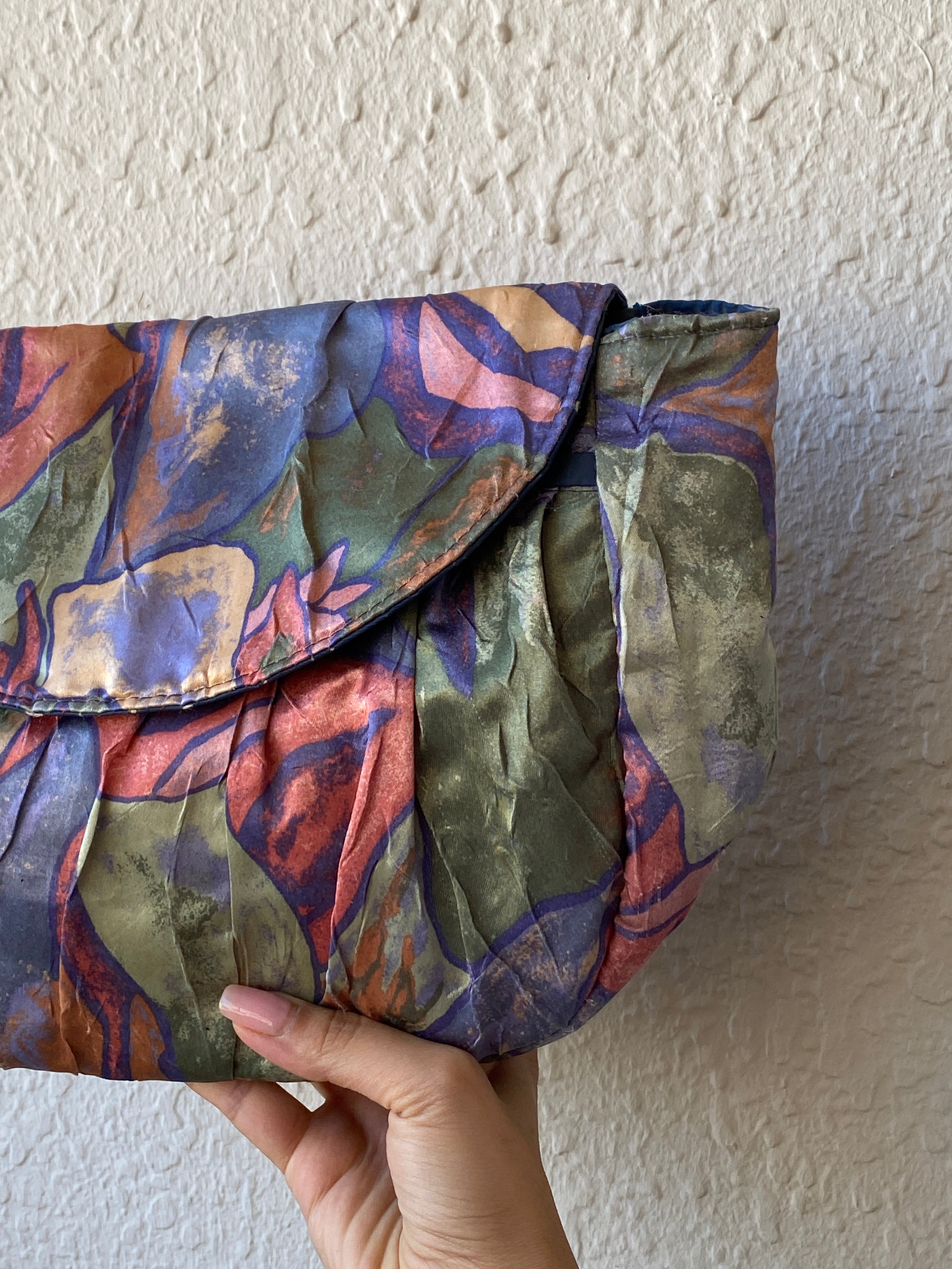 Vintage Abstract Floral Multicolor Clutch Bag