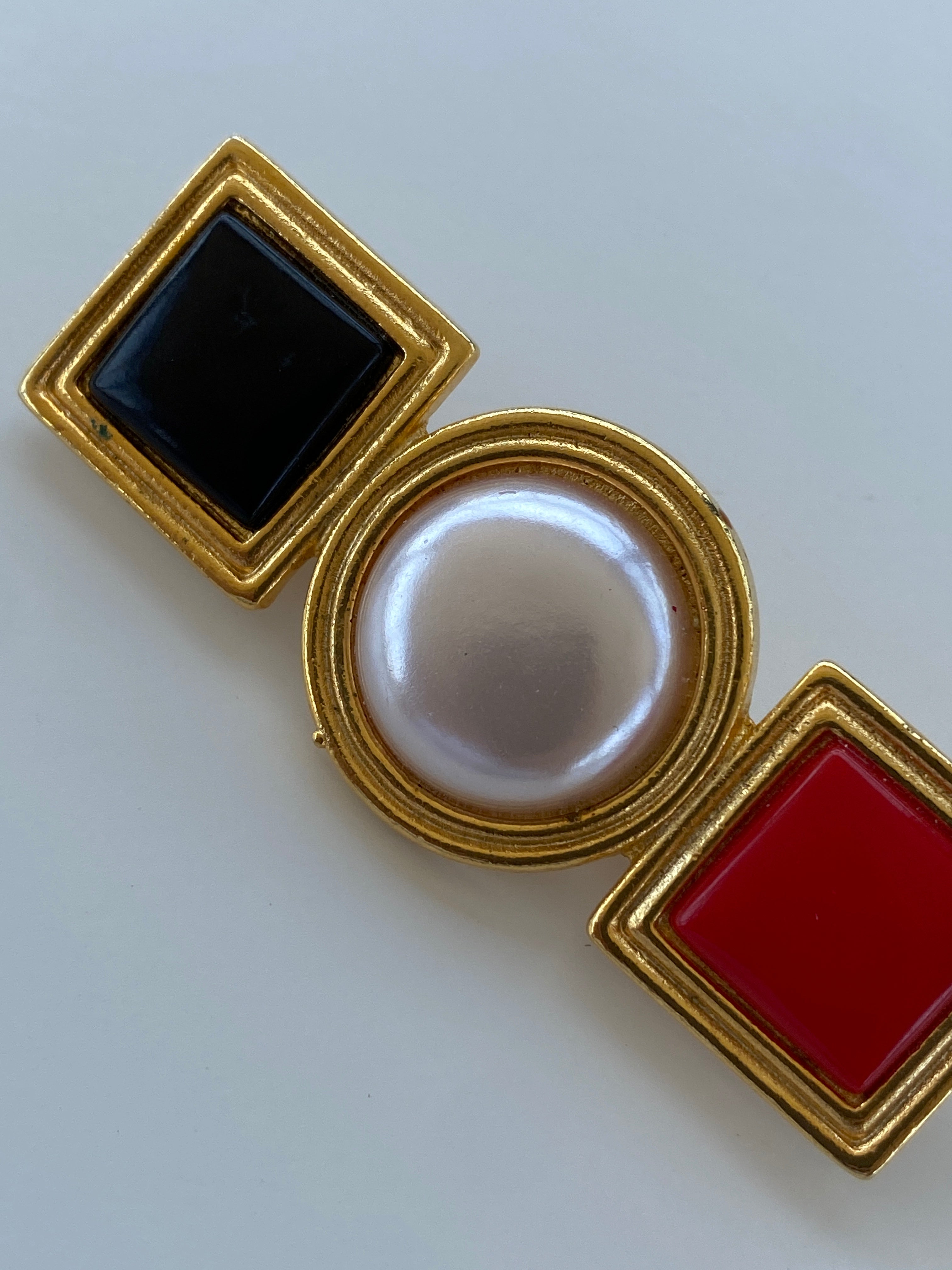 Vintage Geometric Red Black Enamel & Faux Pearl Gold-Tone Brooch
