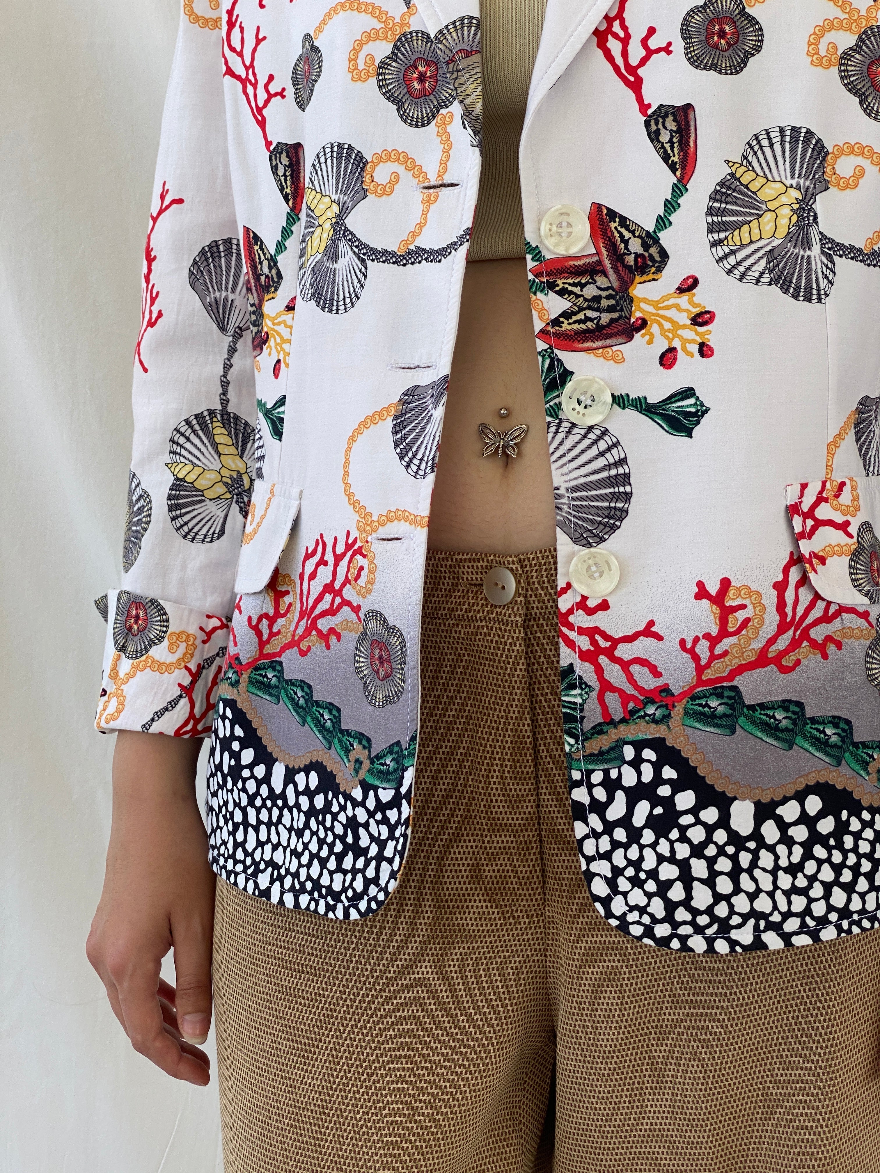 سترة قطنية مطبوعة بنقشة مرجاني أحمر صدفي متعدد الألوان من SELMA - مقاس XL