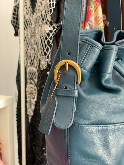 Vintage 1995 Coach Thompson 4151 Navy Blue Glovetanned Leather Drawstring Bucket Shoulder Bag