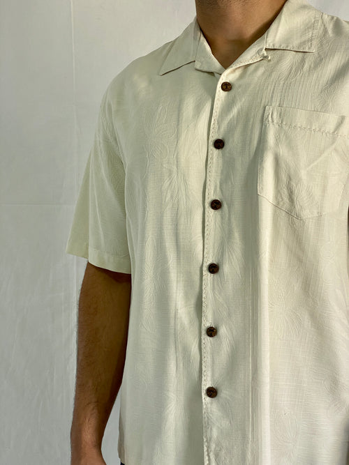Boundary Bay Silk Men’s Hawaiian Short Sleeve Button Up Cream Color Shirt - L