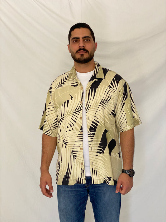 Vintage Tommy Bahama Beige Tropical Leaf Print Silk Hawaiian Camp Shirt - L