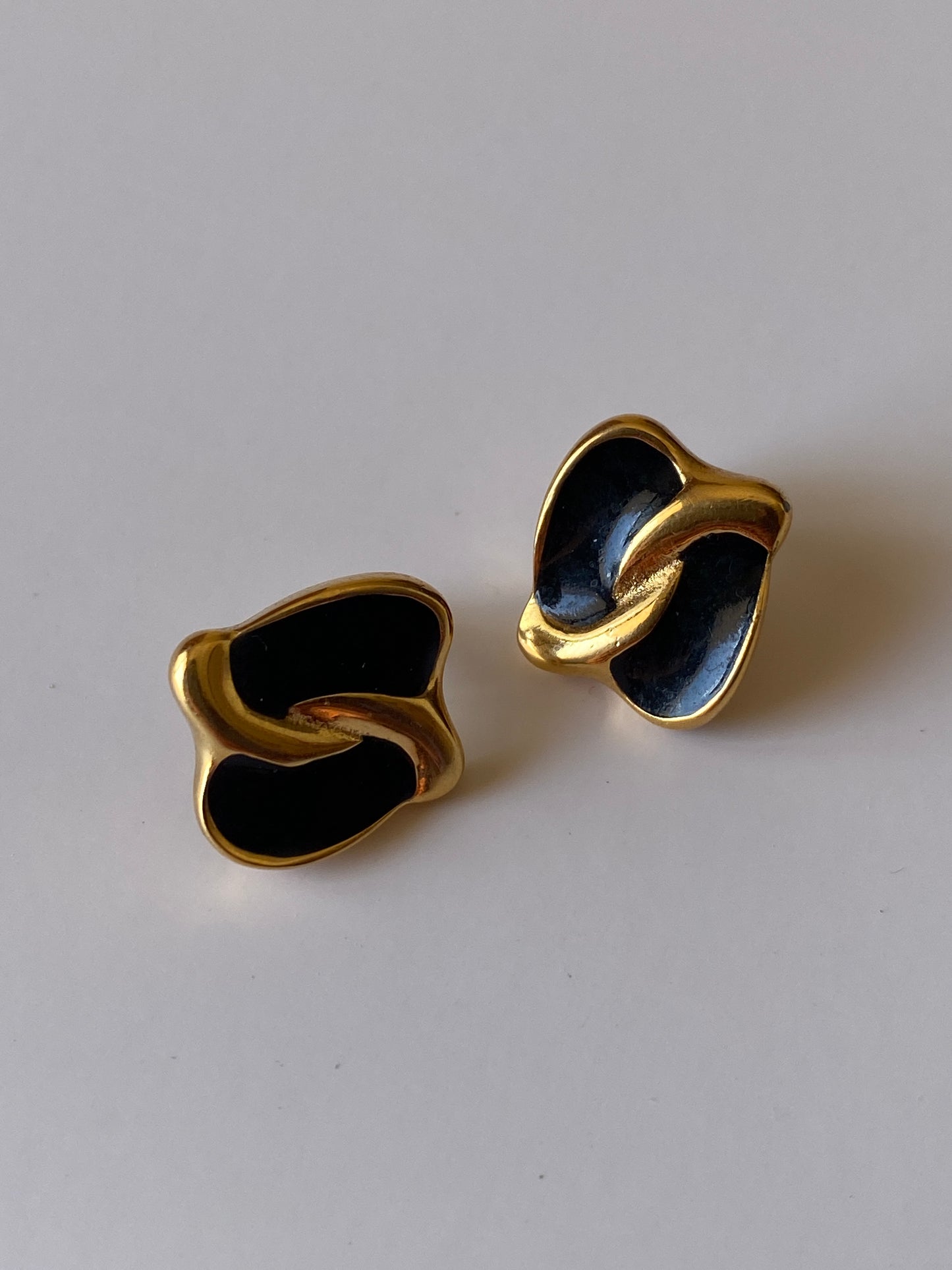 Vintage 1980s Black Enamel Gold Tone Mini Stud Earrings