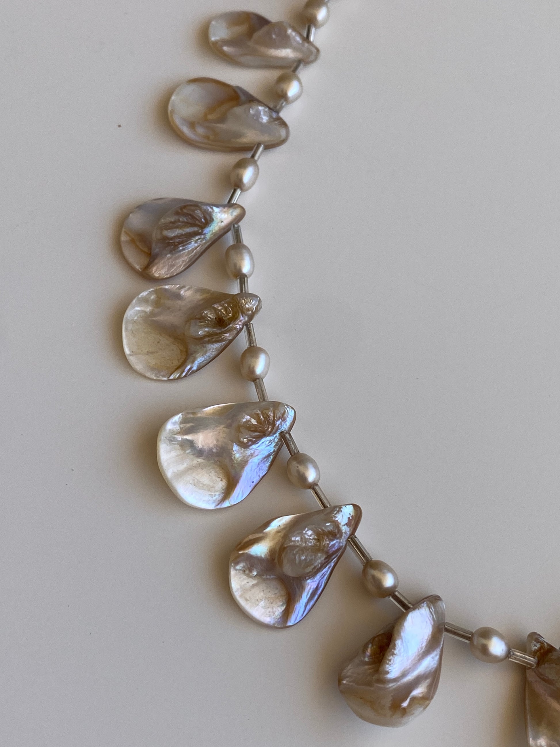 Vintage Mother of Pearl Shell & Faux Pearl Statement Choker Necklace Vintage Mother of Pearl Shell & Faux Pearl Statement Choker Necklace