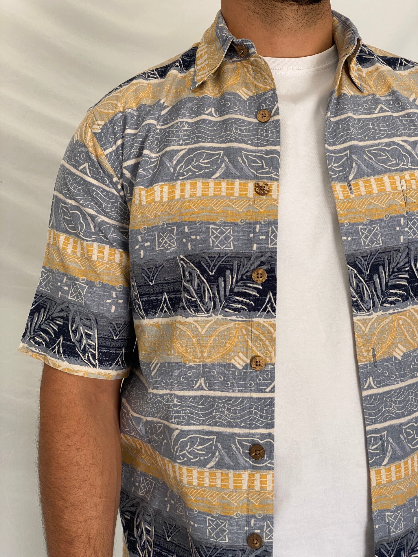 Vintage 90s St. John’s Bay Blue & Beige Linen Blend Tropical Print Shirt - S