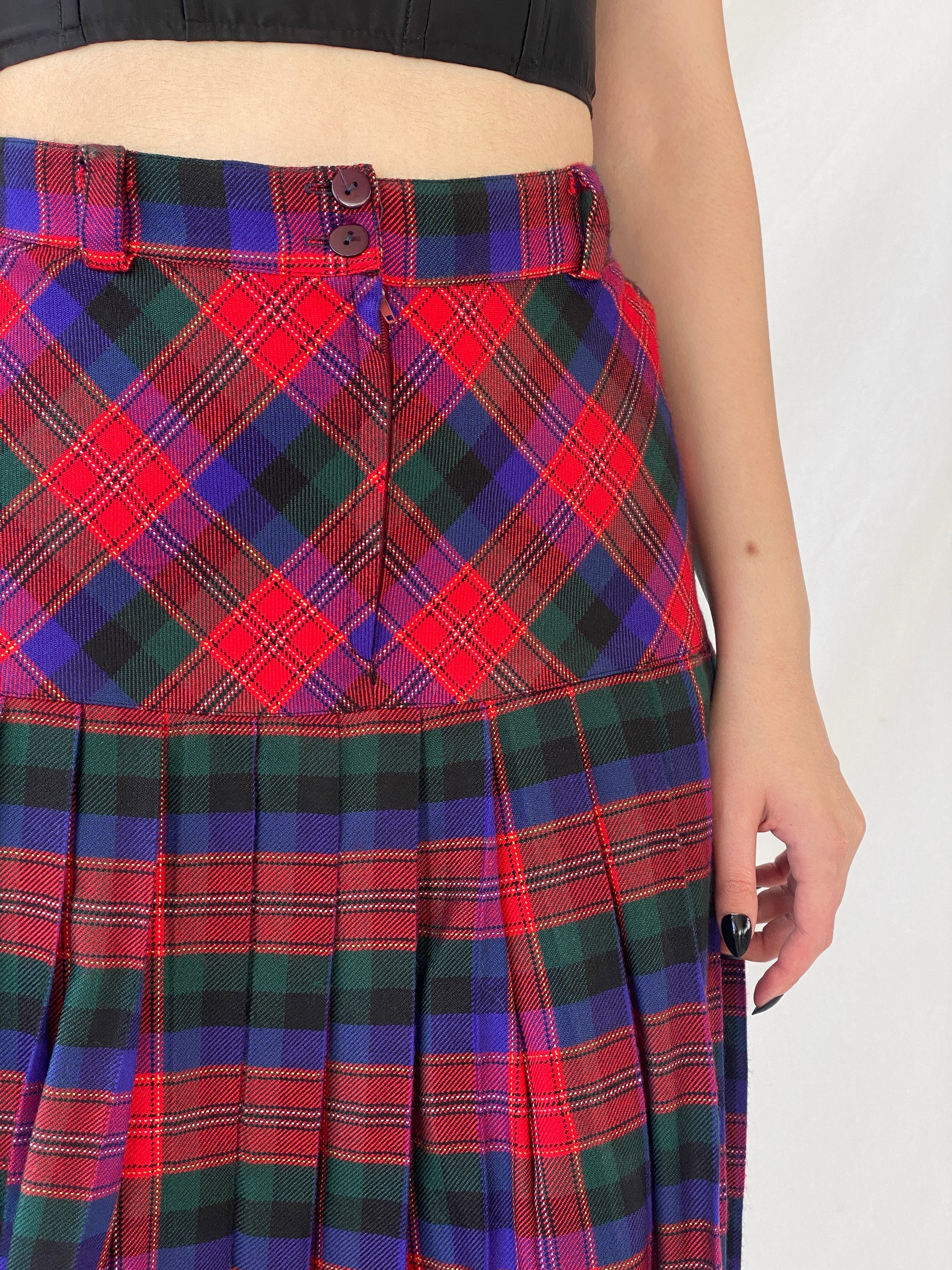 Vintage ABONE Giyim Plaid Pleated Red Wool Blend Midi Drop Waist Skirt - M