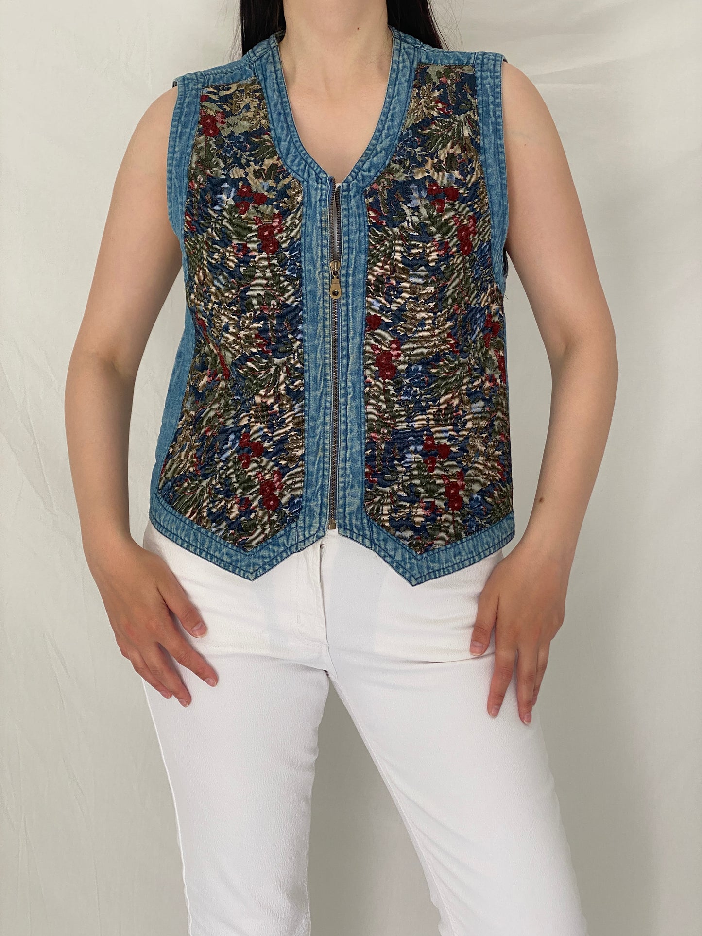 Vintage New Direction 90s Floral Tapestry Denim Vest Zip Up Waistcoat – L