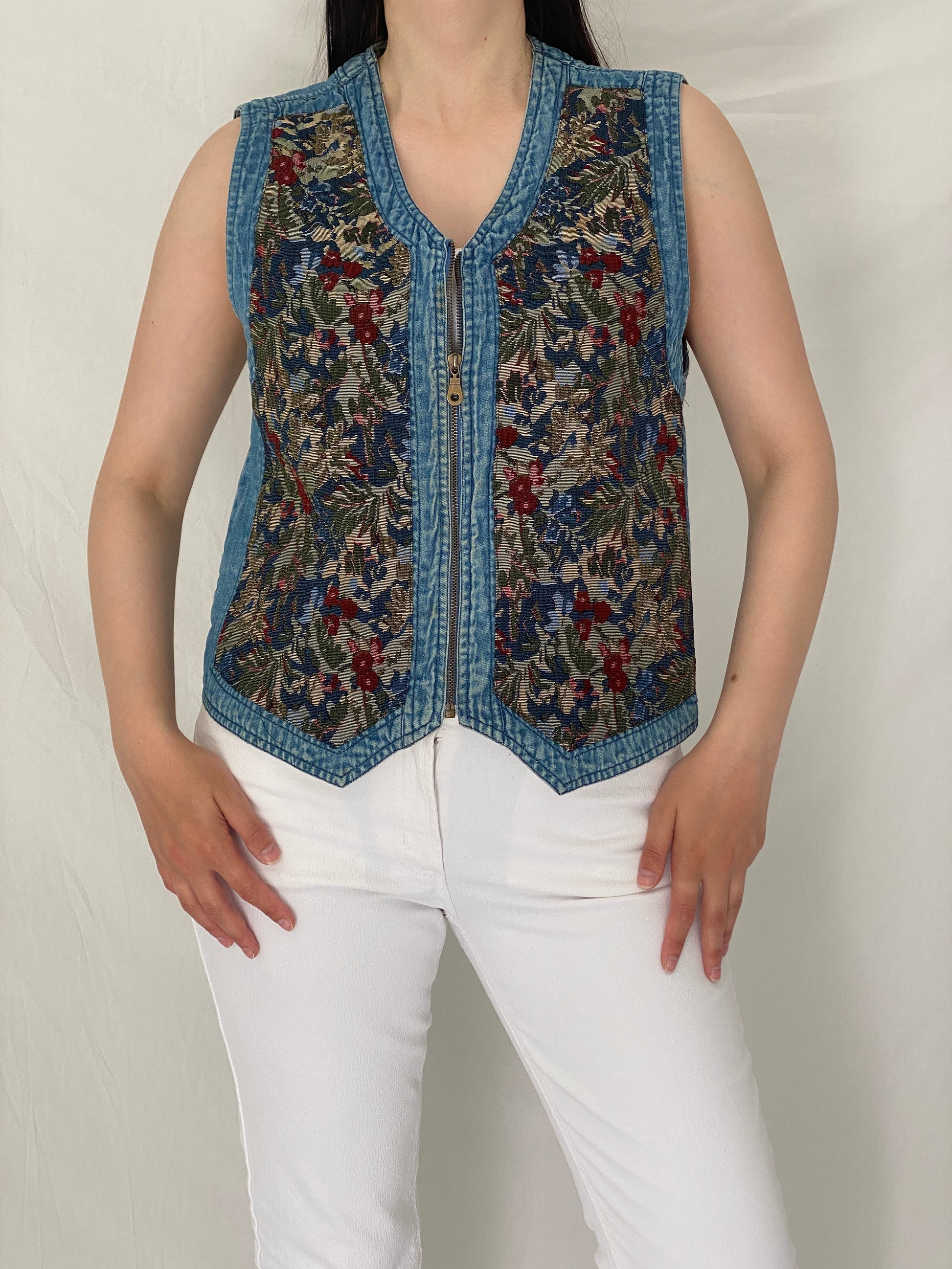 Vintage New Direction 90s Floral Tapestry Denim Vest Zip Up Waistcoat – L