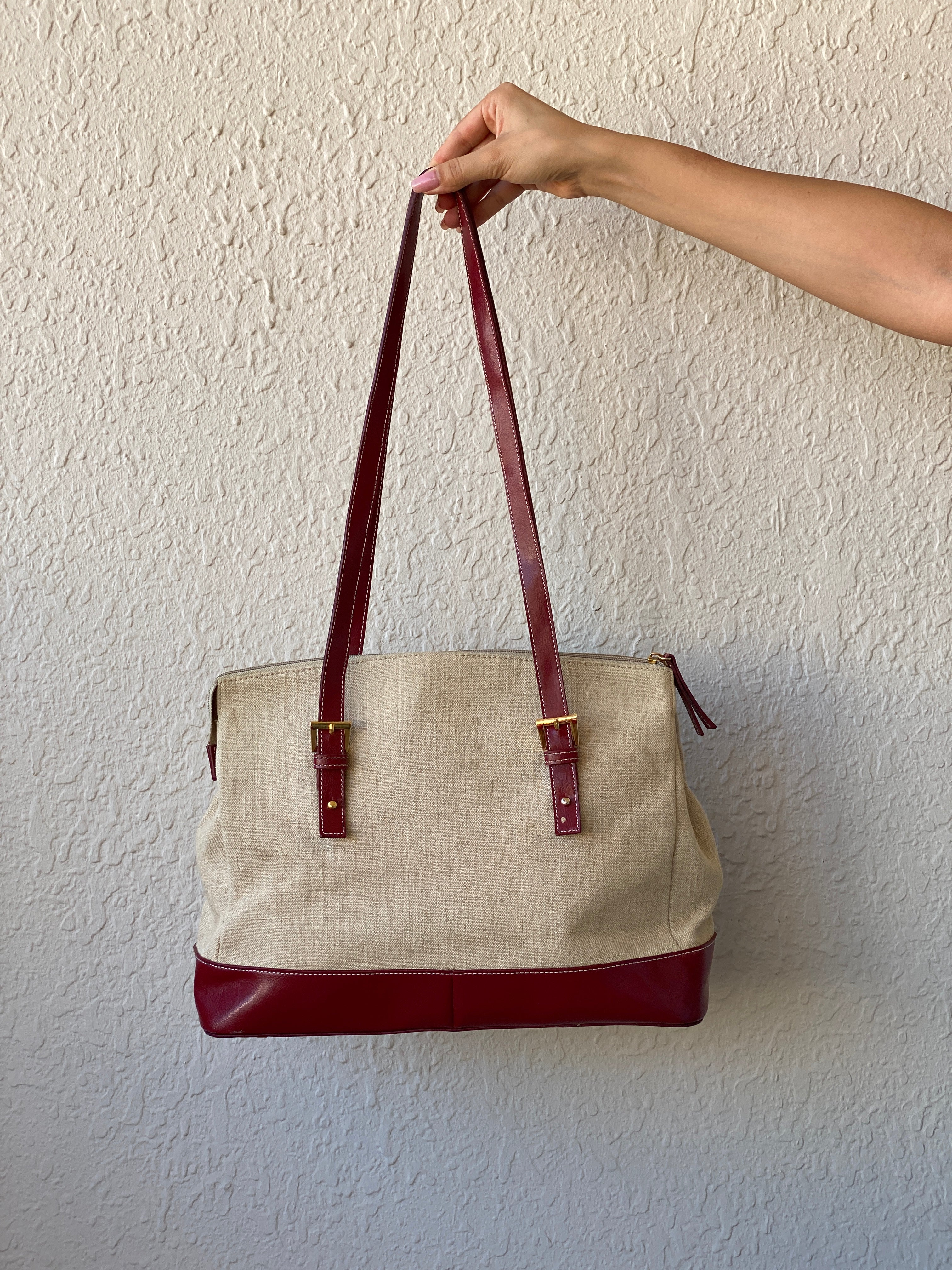 Gorgeous Etienne Aigner Tan Linen Canvas Red Leather Tote Shoulder Bag