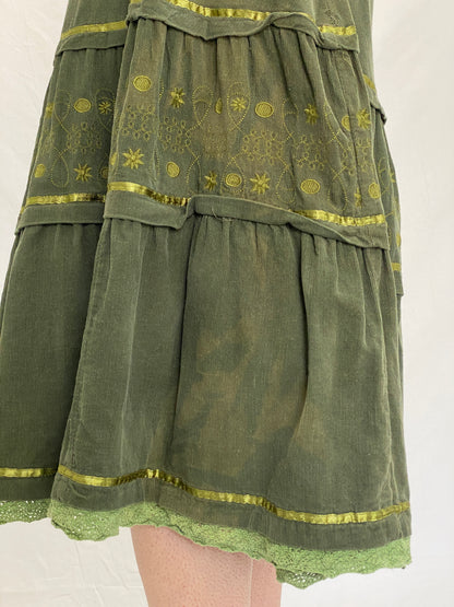 Vintage Y2K Jaune Rouge Paris Olive Green Corduroy Tiered Embroidered Midi Skirt - L