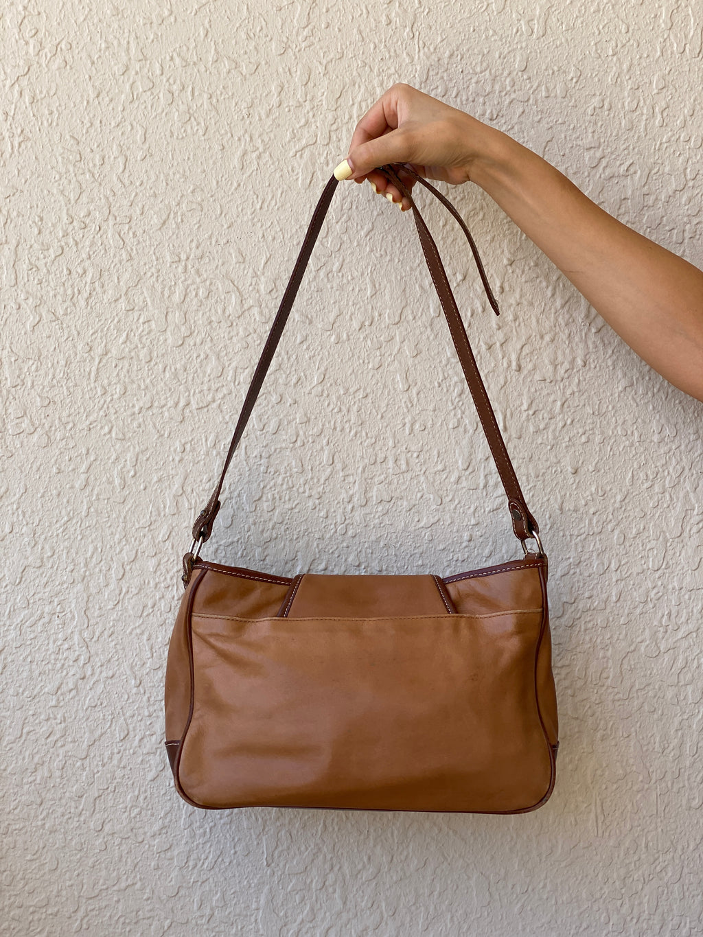 Vintage Etienne Aigner Genuine Leather Shoulder Bag Two-Tone Saddle Brown Purse