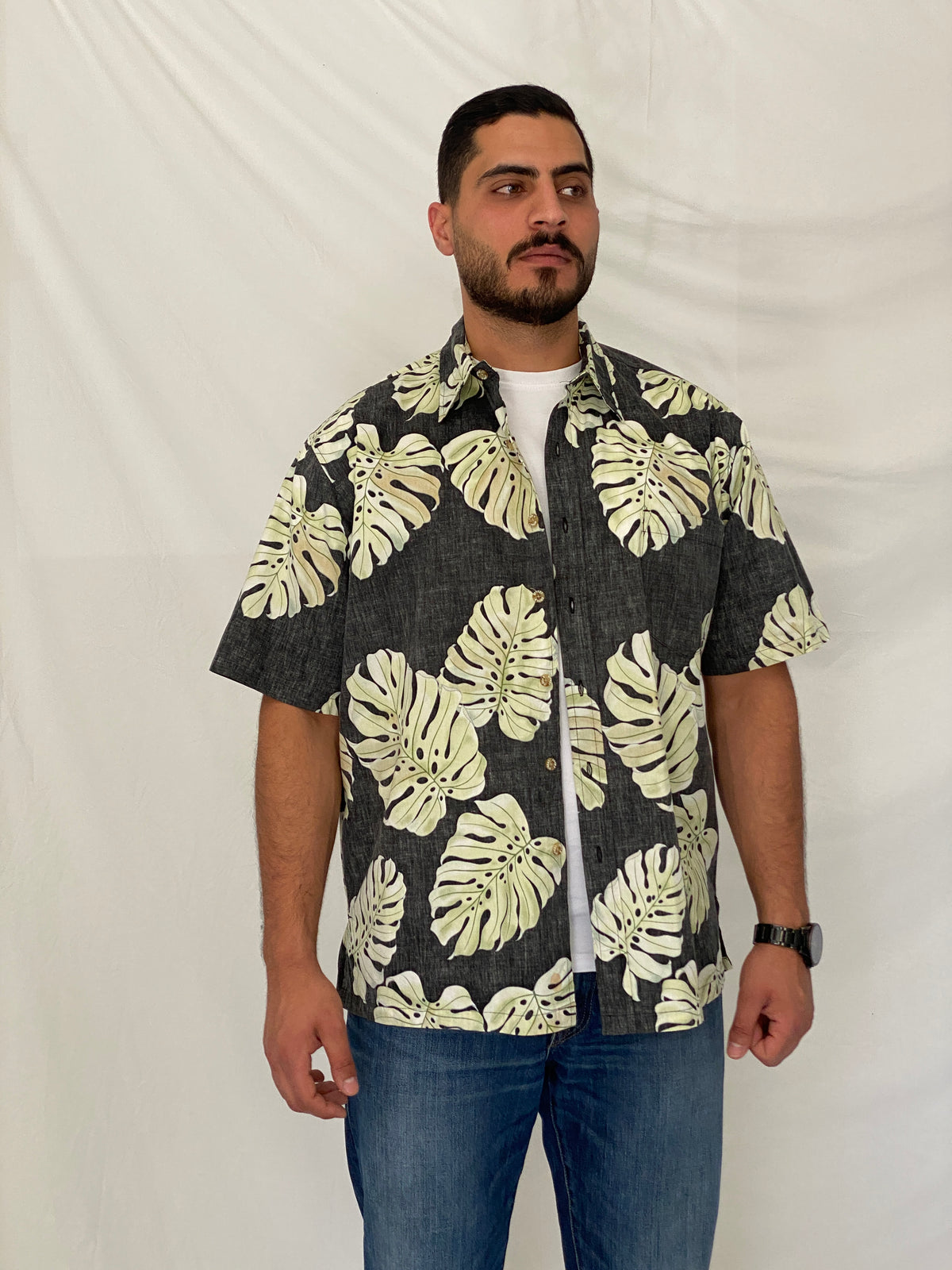 Vintage Cooke Street Honolulu Charcoal Cotton Aloha Shirt – L Vintage Cooke Street Honolulu Charcoal Cotton Aloha Shirt – L