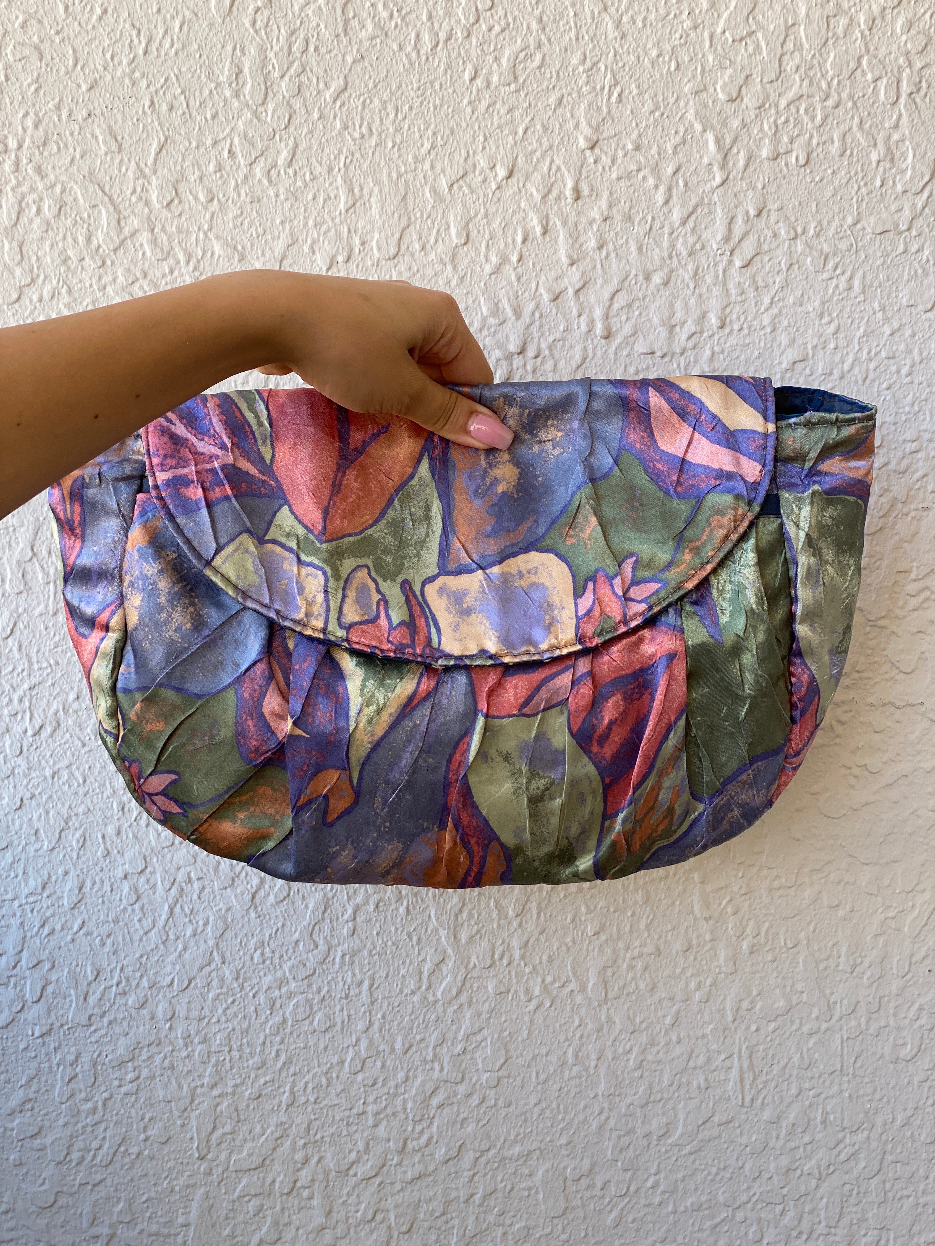 Vintage Abstract Floral Multicolor Clutch Bag