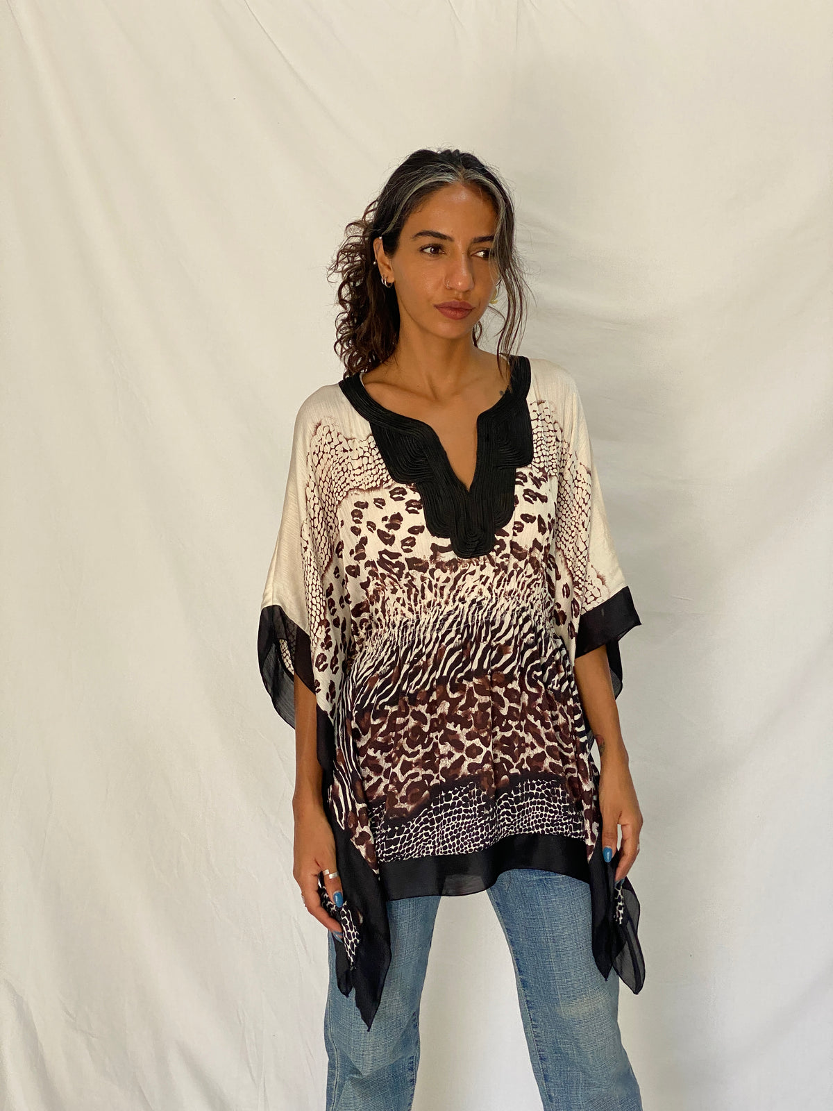 Vintage Y2K Kaelyn-Max Cream & Brown Animal Print Polyester Boho Kaftan Tunic Top - M Vintage Y2K Kaelyn-Max Cream & Brown Animal Print Polyester Boho Kaftan Tunic Top - M