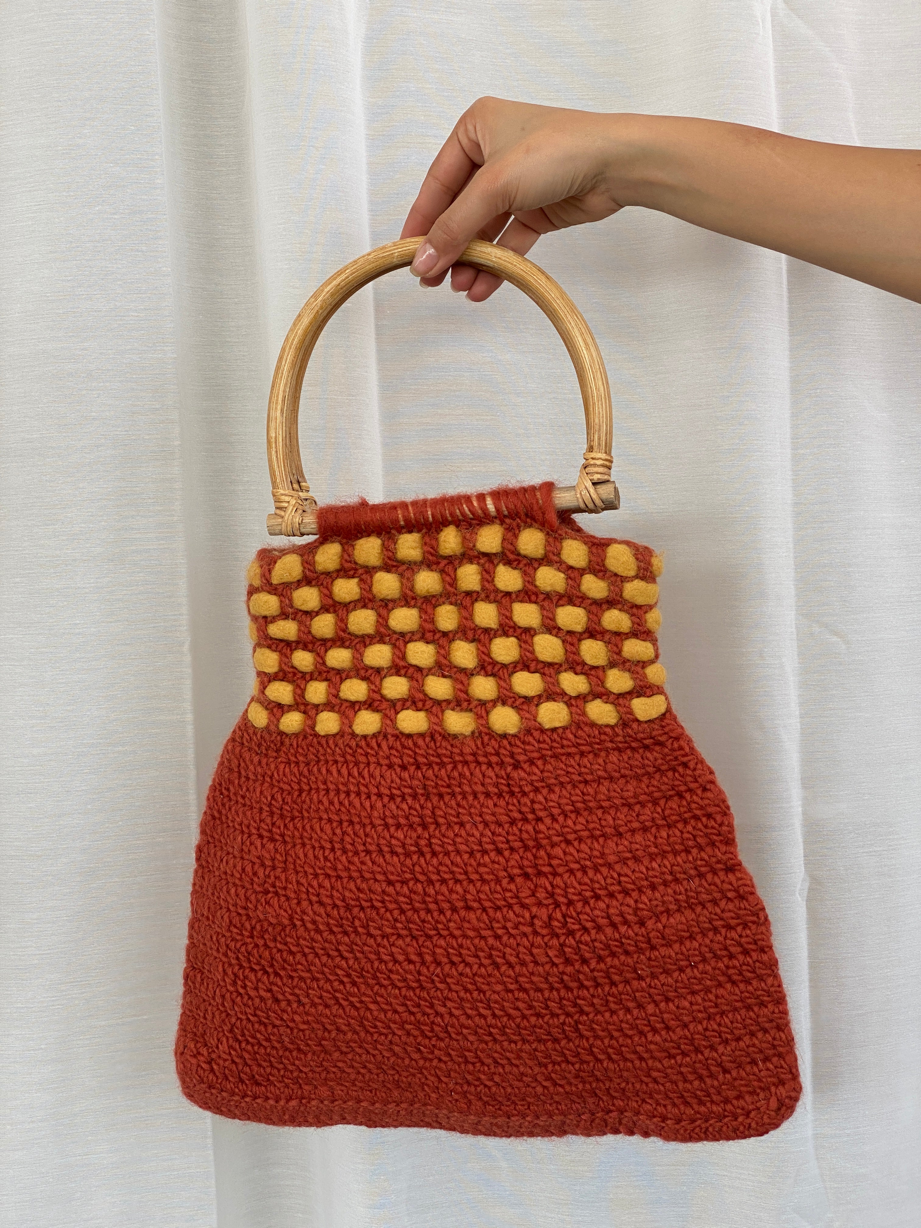 Vintage Orange Wool Crochet Wooden Handle Woven Beach Handbag