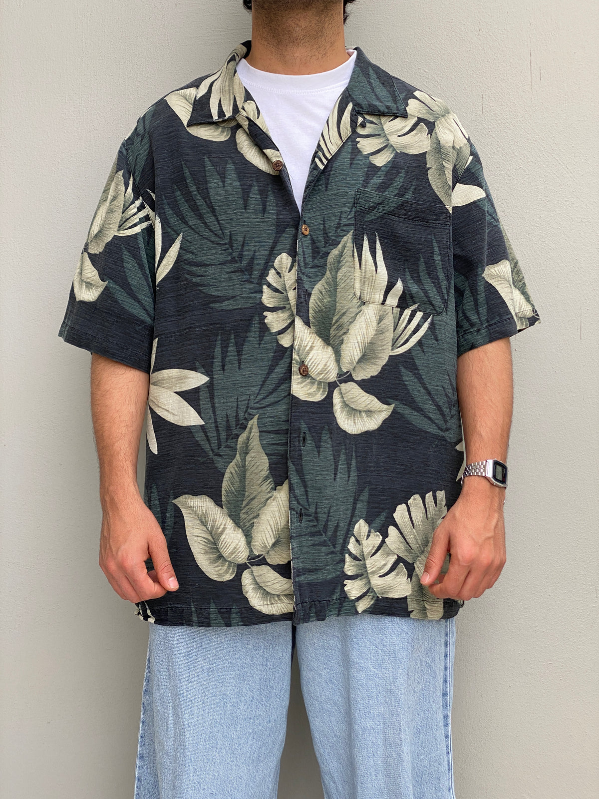 Vintage Havana Jacks Café Tropical Leaf Print Silk Hawaiian Shirt – XL Vintage Havana Jacks Café Tropical Leaf Print Silk Hawaiian Shirt – XL