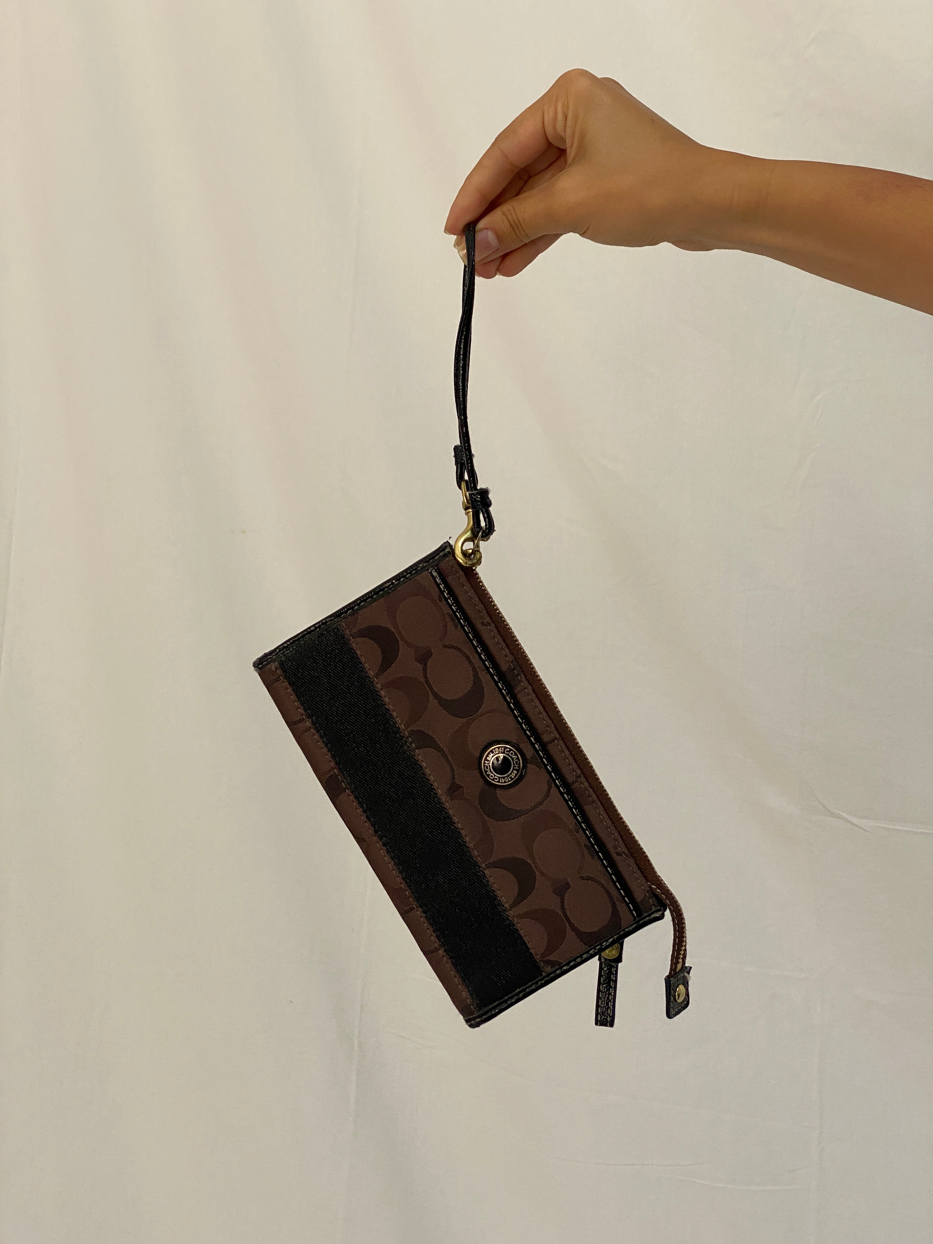 Coach Signature Brown Canvas & Black Leather Trim Wristlet Wallet Classic Monogram Logo