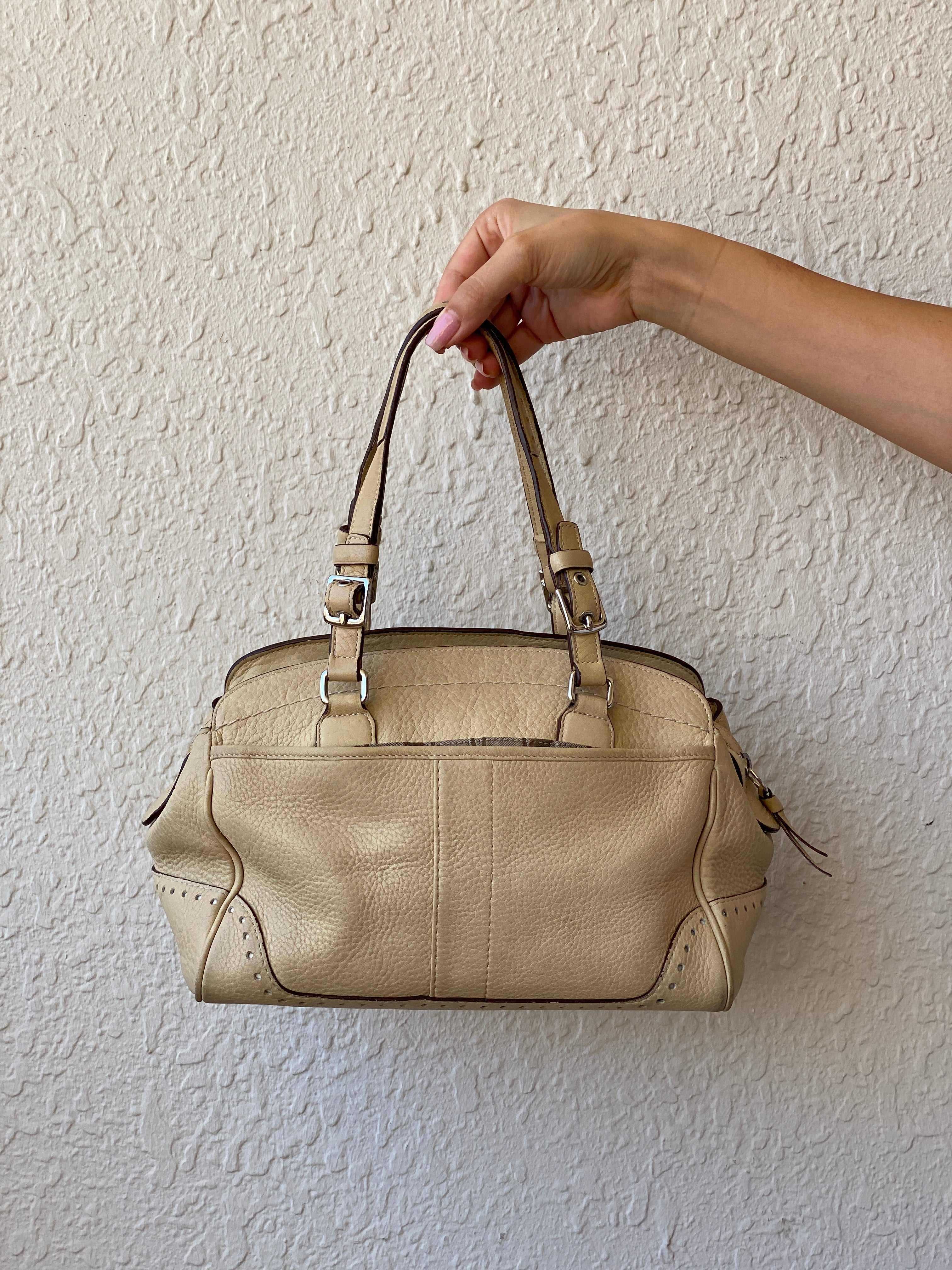 Authentic Coach Hampton Satchel Cream Leather Shoulder Bag