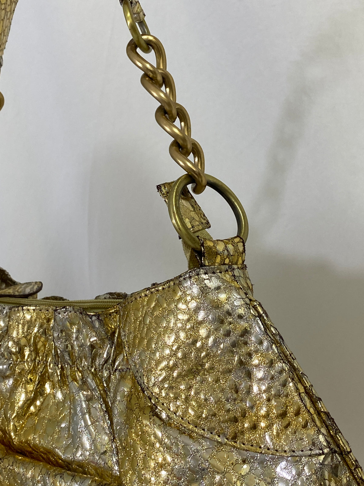 Vintage Gold & Silver Purse Metallic Faux Leather Shoulder Bag with Chain Strap Vintage Gold & Silver Purse Metallic Faux Leather Shoulder Bag with Chain Strap