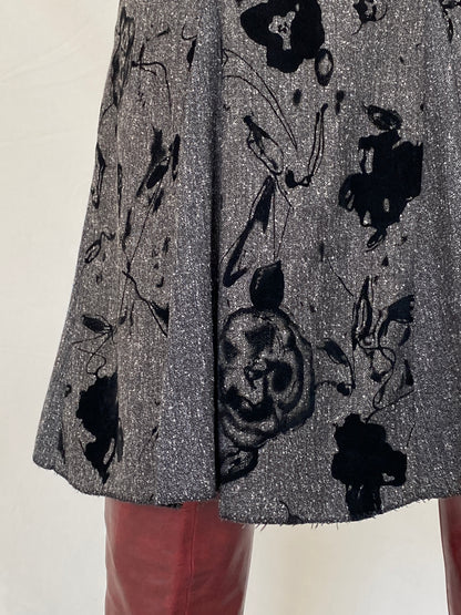 Vintage J&S Gray Flocked Floral Black A-Line Midi Skirt – M