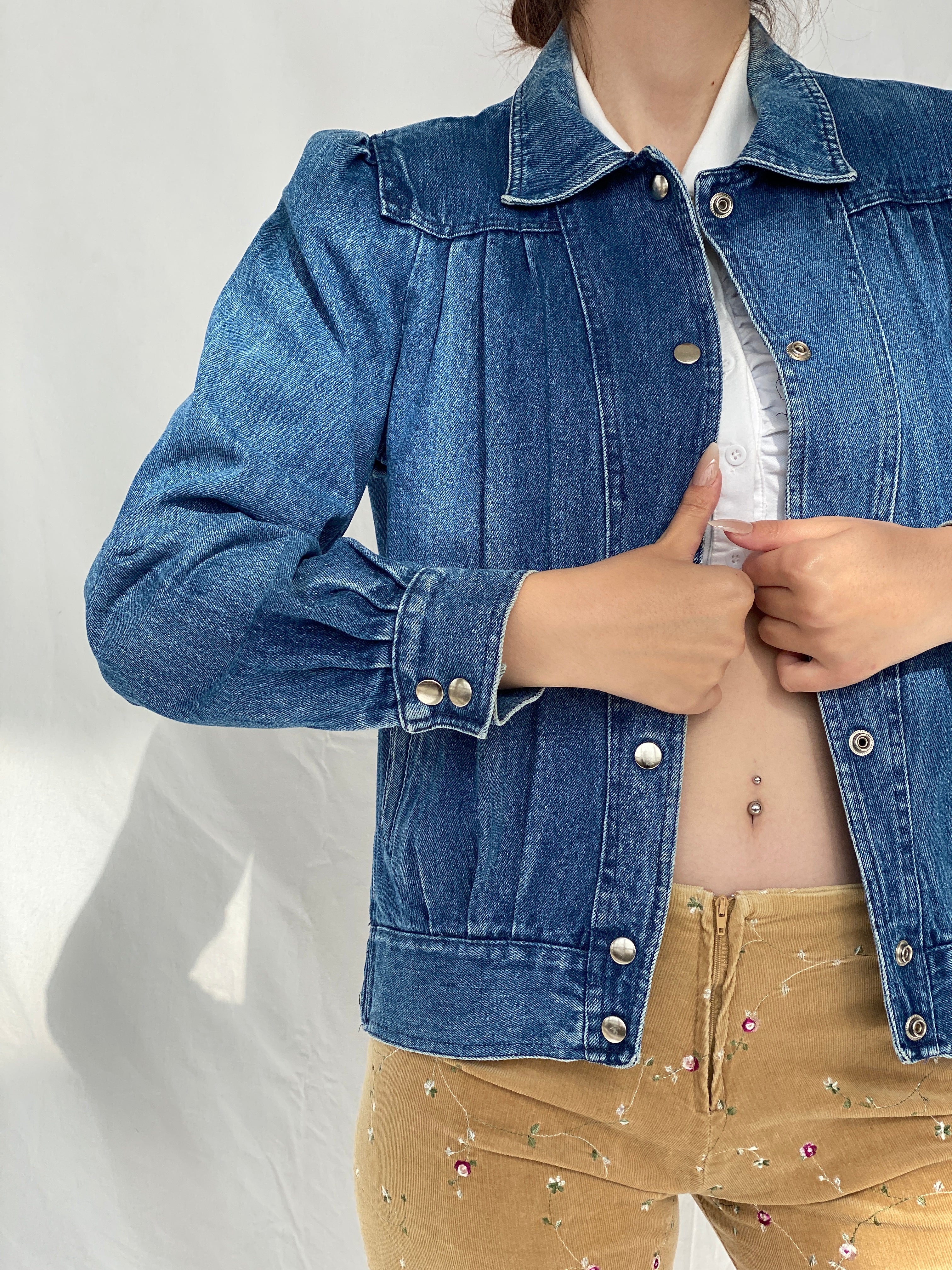 جاكيت بومبر جينز عتيق - مقاس متوسط