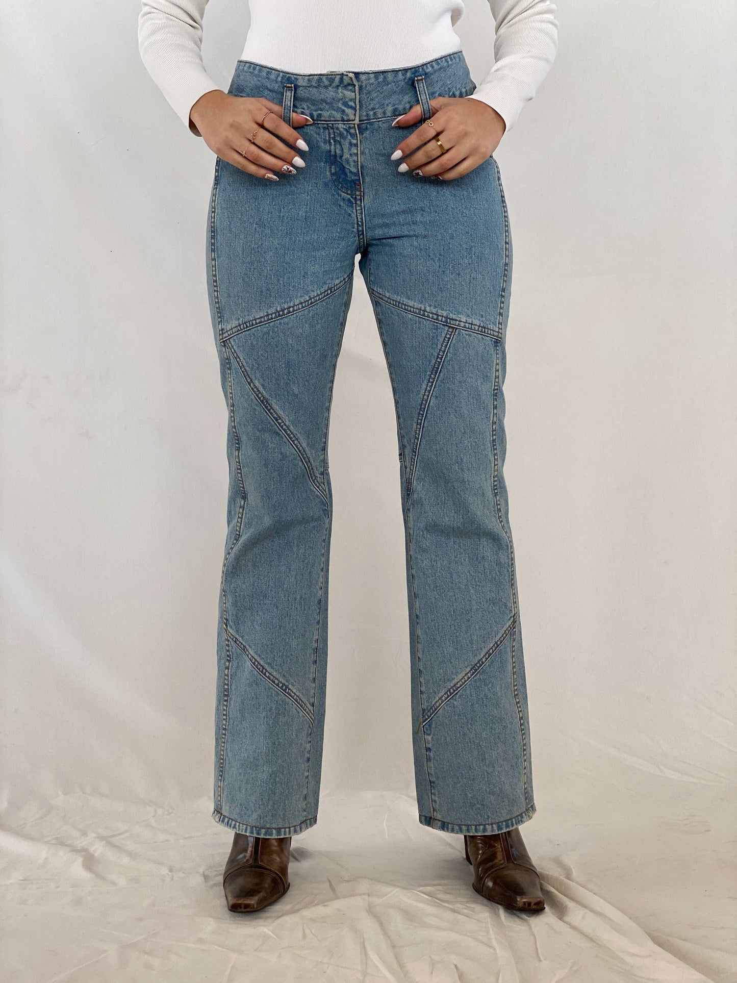 Vintage Calvin Klein Jeans - Balagan Vintage Jeans 90s, flare jeans, Juana, NEW IN