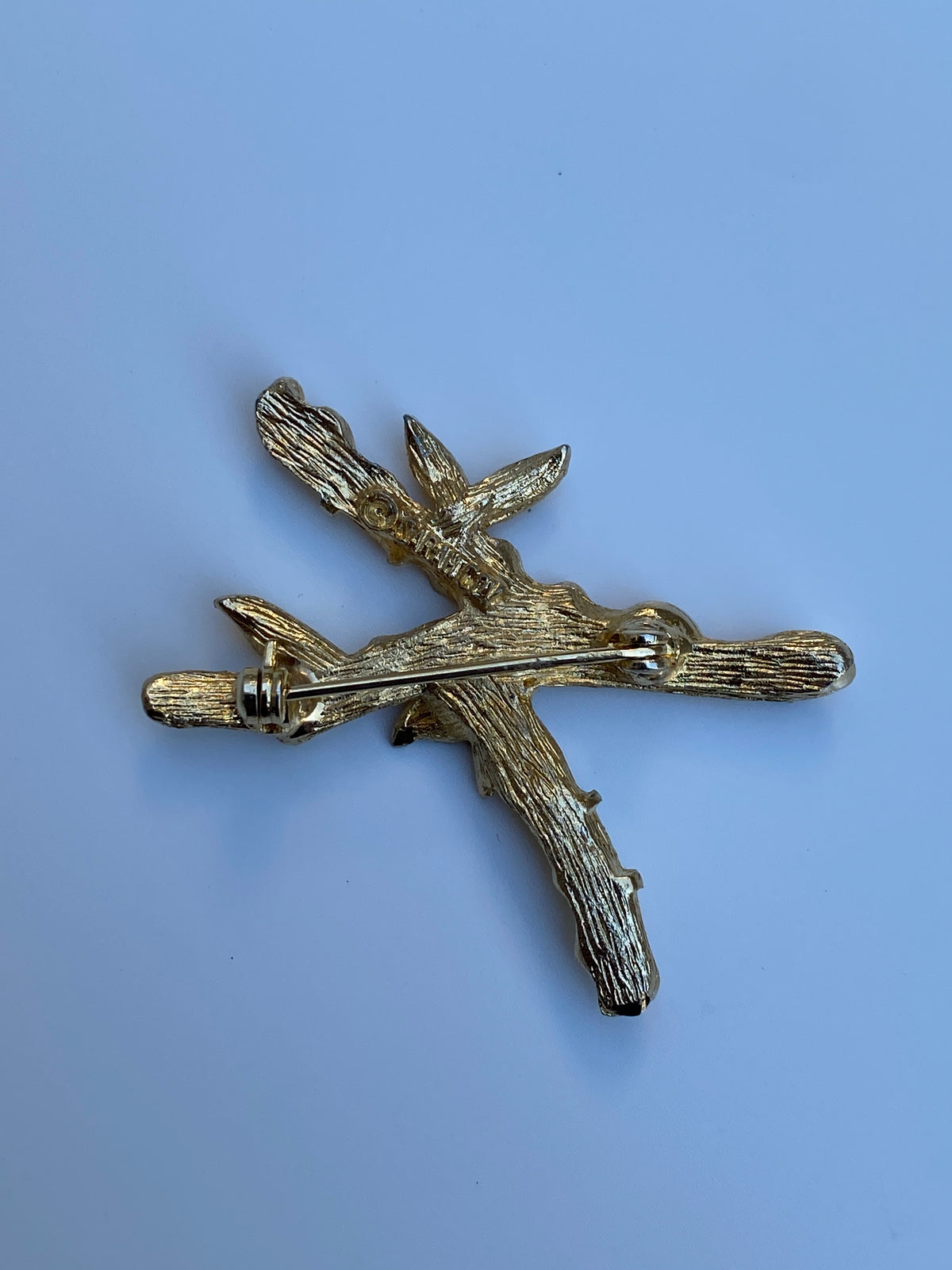 Vintage Sarah Coventry Gold Tone Bamboo Branch Brooch Nature Inspired Textured Pin Vintage Sarah Coventry Gold Tone Bamboo Branch Brooch Nature Inspired Textured Pin