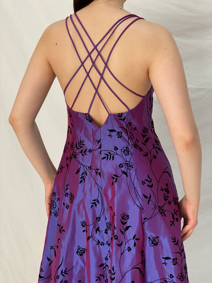 Y2K Murek Fashion Purple Satin Velvet Floral Detailing Maxi Prom Dress – M