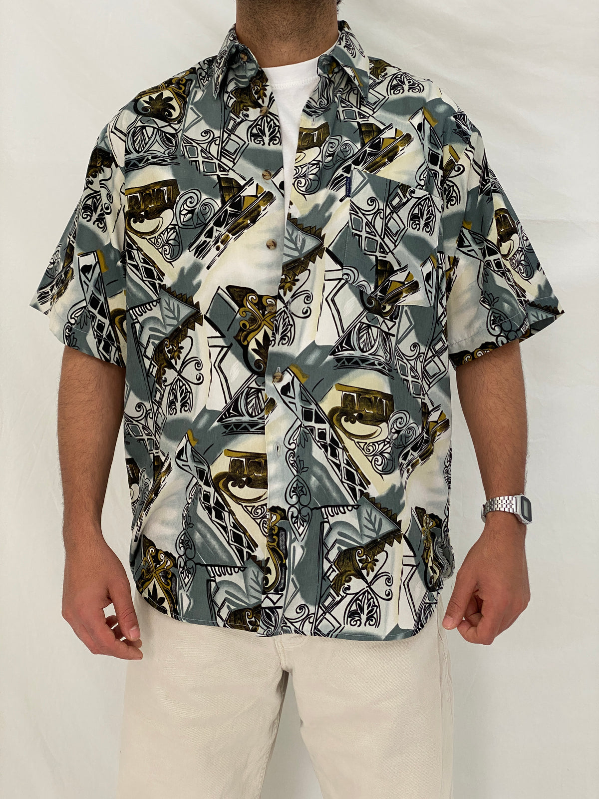Vintage Valentine Italy Style Abstract Printed Short Sleeve Shirt – M Vintage Valentine Italy Style Abstract Printed Short Sleeve Shirt – M