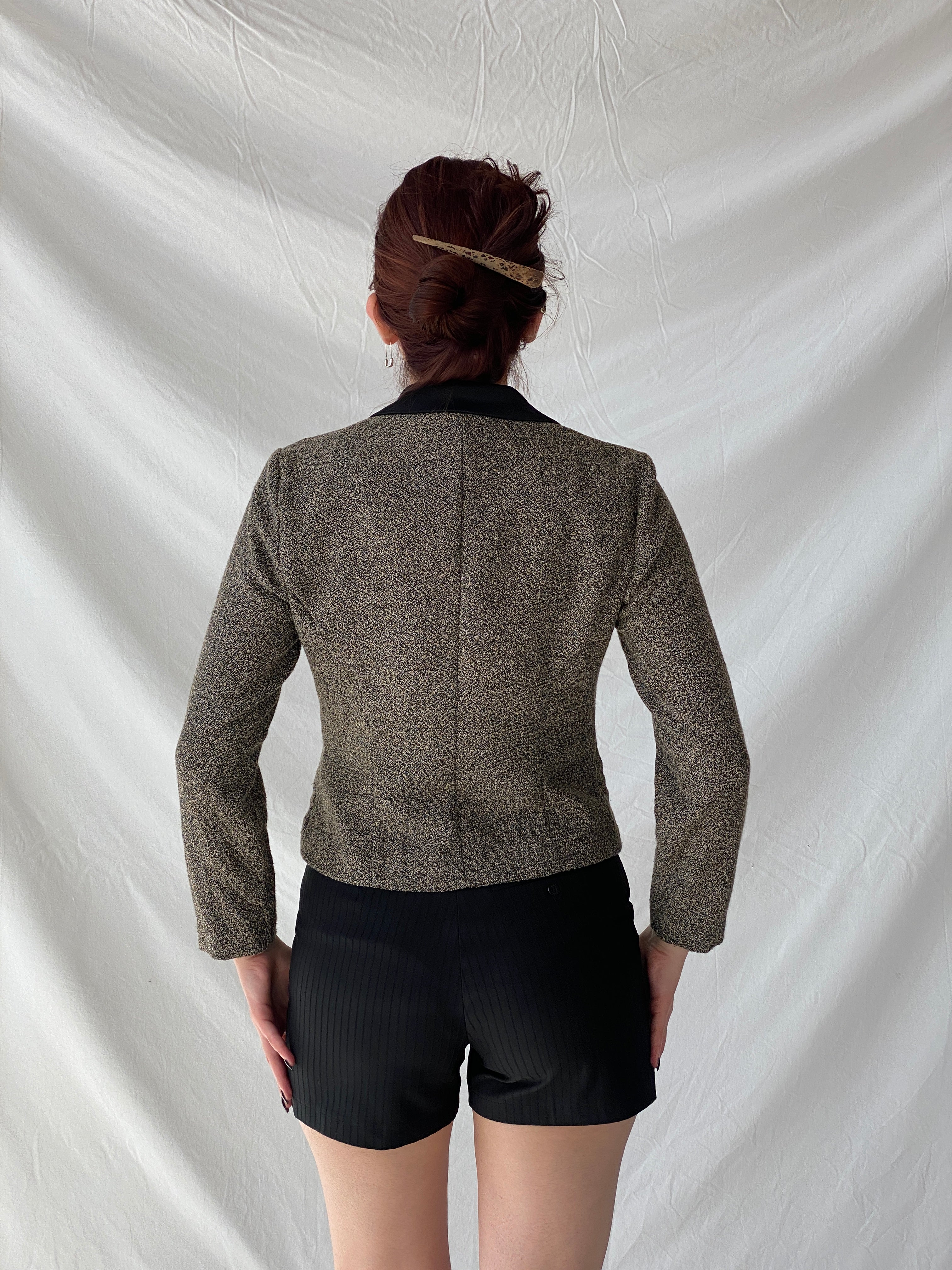 Gorgeous Vintage Dani Max Petite Gray Tween Fitted Women’s Blazer - M