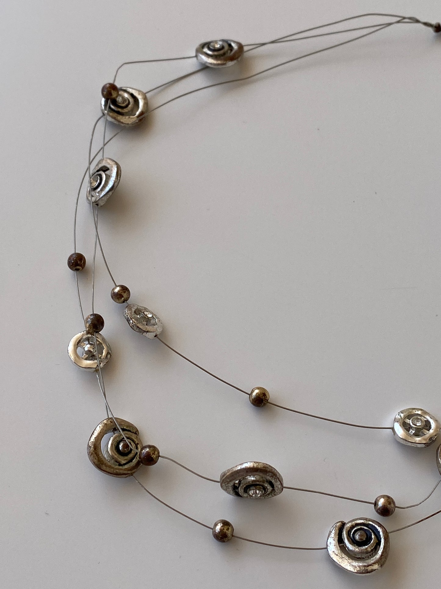 Vintage Y2K Silver Tone Spiral Rose Floating Bead Multi-Strand Wire Necklace