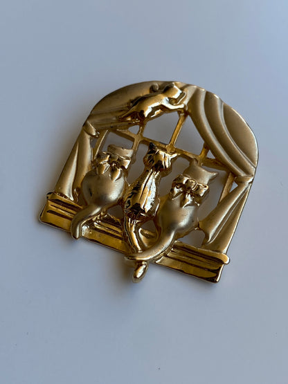Vintage OAJC Gold-Tone Three Cats in a Window Figural Brooch