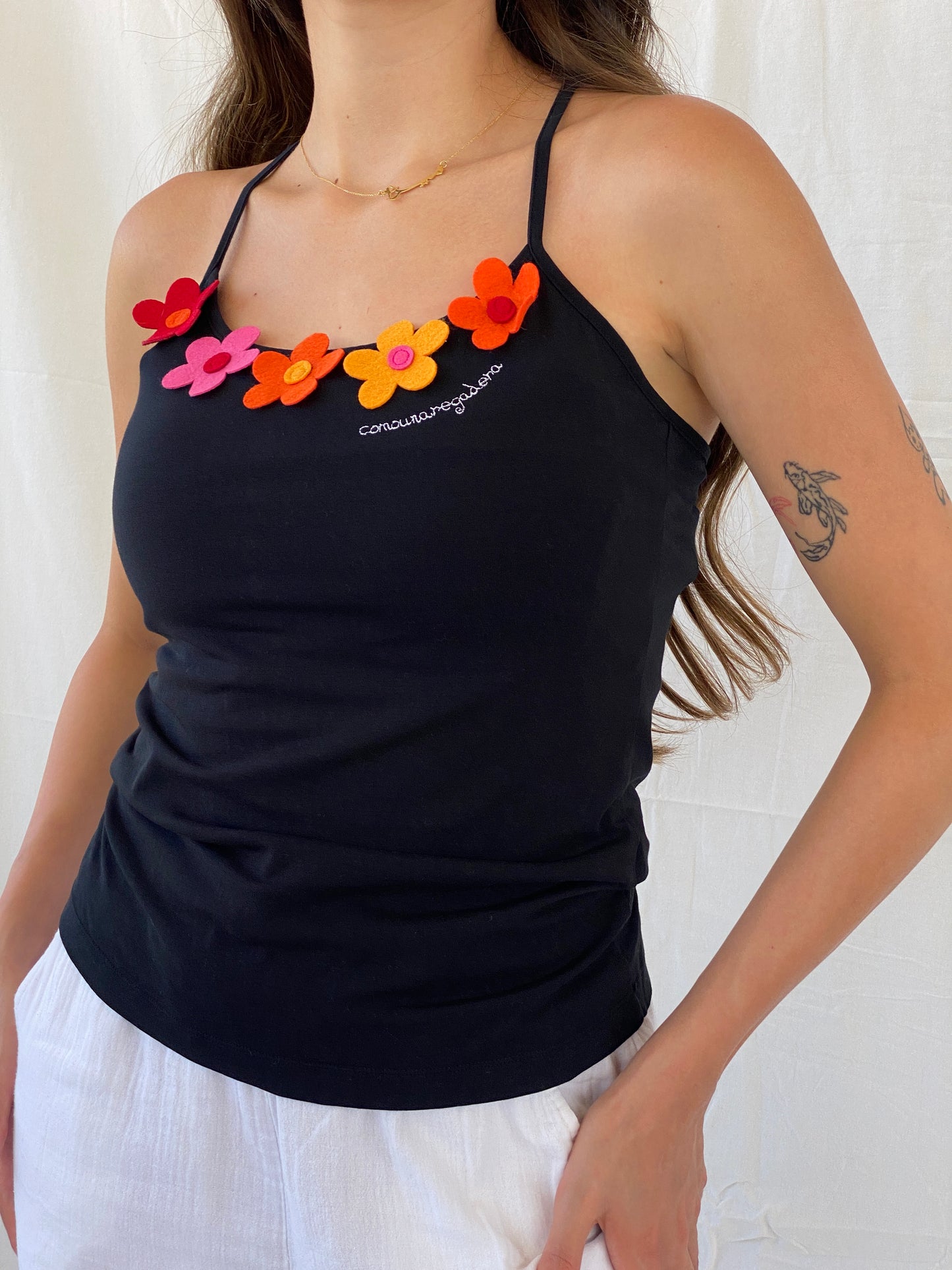 Y2K Comounare Garden Top With Flower Cutout Detailing - M