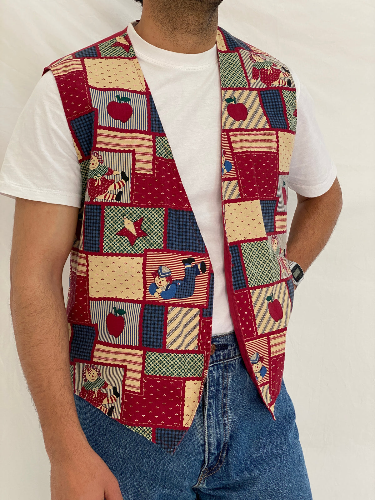 Vintage Handmade Patchwork Novelty Vest Red Folk Cotton Waistcoat – L Vintage Handmade Patchwork Novelty Vest Red Folk Cotton Waistcoat – L