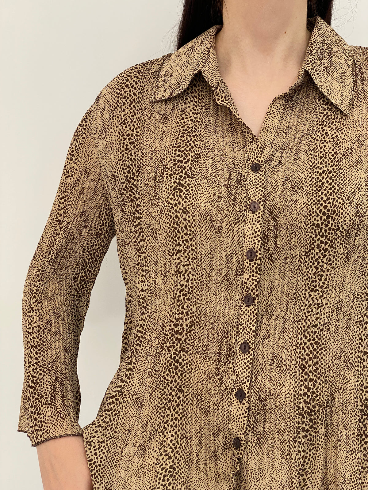 Vintage Y2K Covington Beige Brown Animal Print Button-Up Blouse - XL