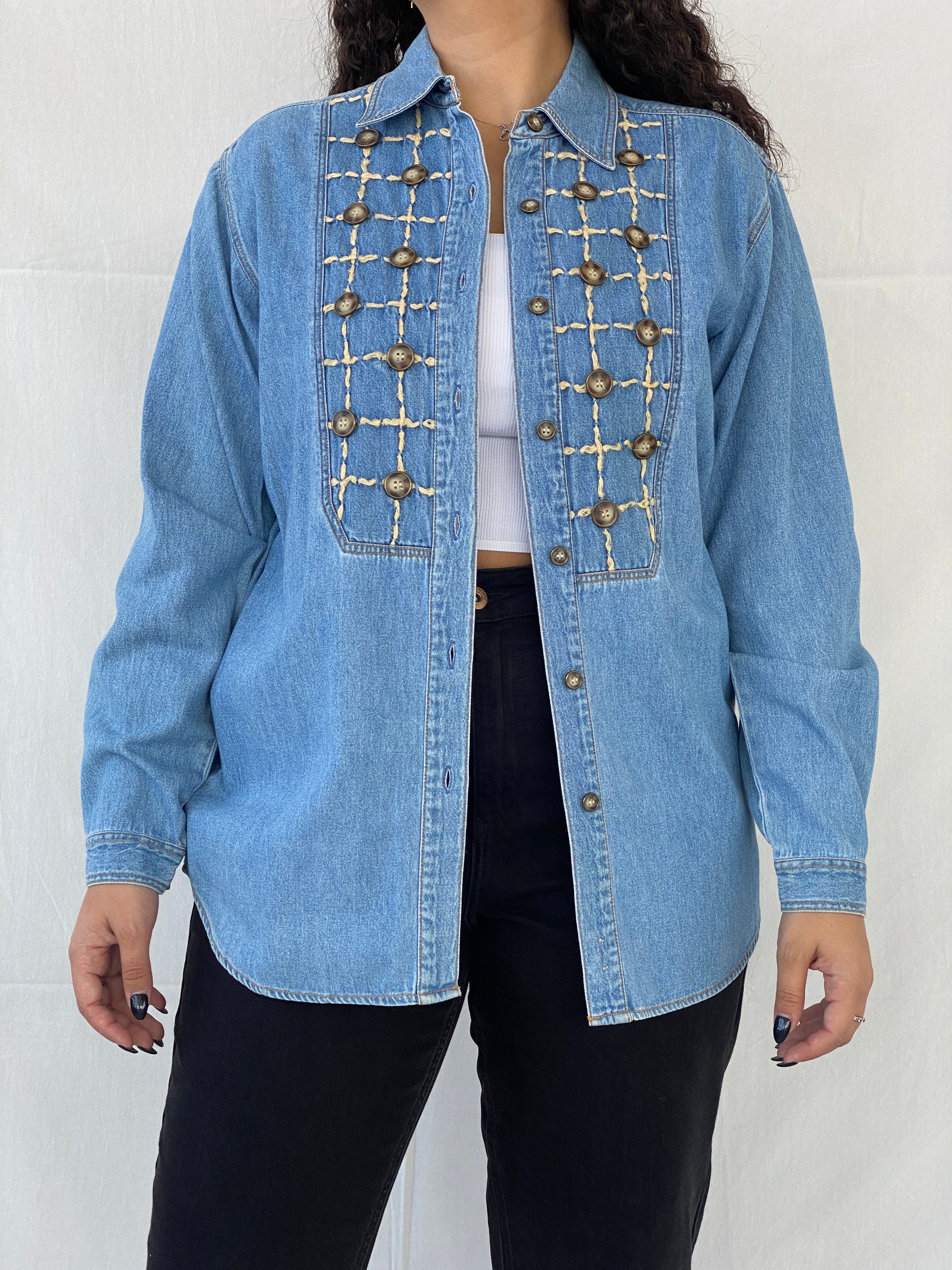 Vintage Northern Isles Buttoned Women’s Denim Shirt - M