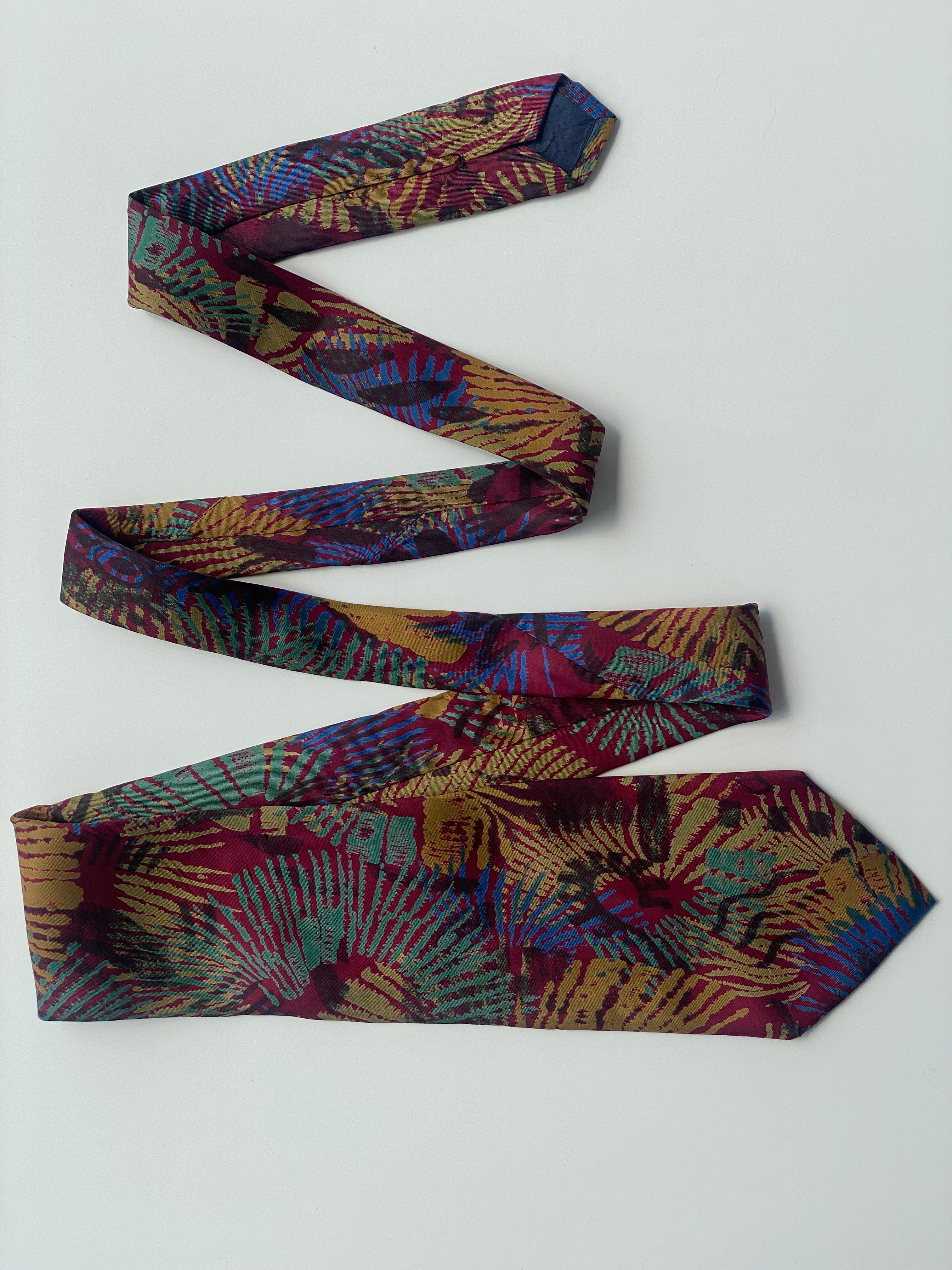 Vintage Cardinale Multicolor Pure Silk Abstract Print Tie