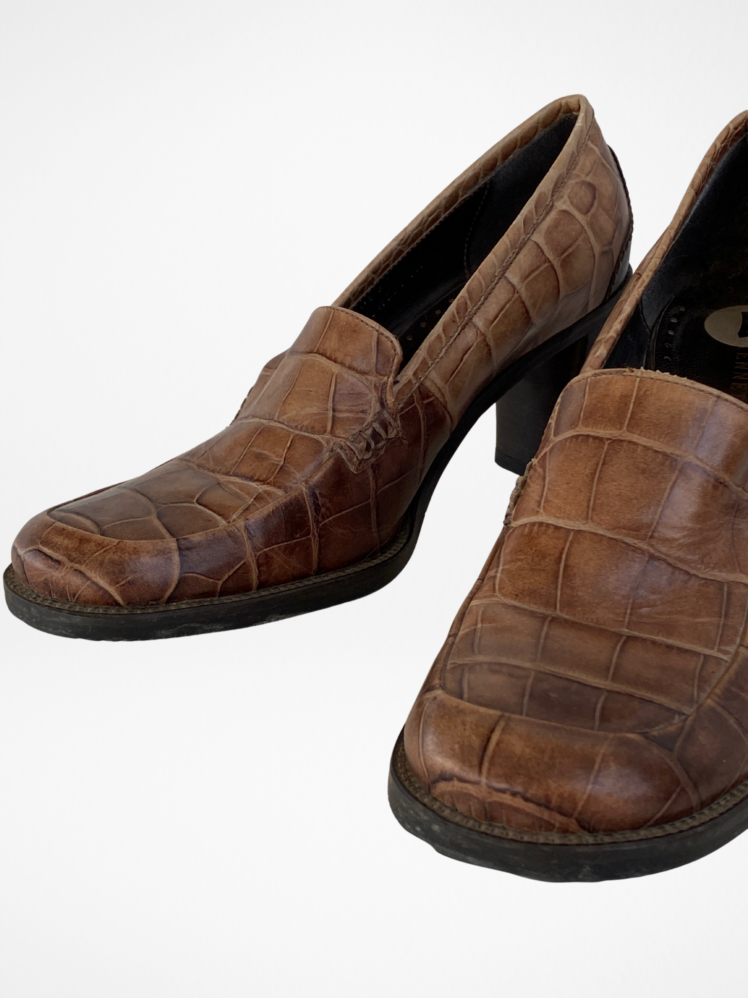 Vintage Kenneth Cole Made in Italy Genuine Leather Croc-Embossed Brown Heeled Loafers - Size 37.5EU