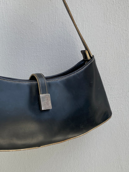 Vintage Y2K Black Leather Baguette Bag Minimalist Shoulder Bag Silver Chain Detail