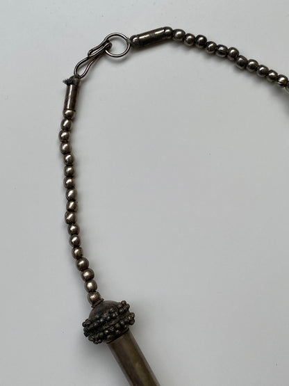 Vintage Tribal-Inspired Silver Tone Beaded Statement Necklace – Textured Metal & Bar Link Design