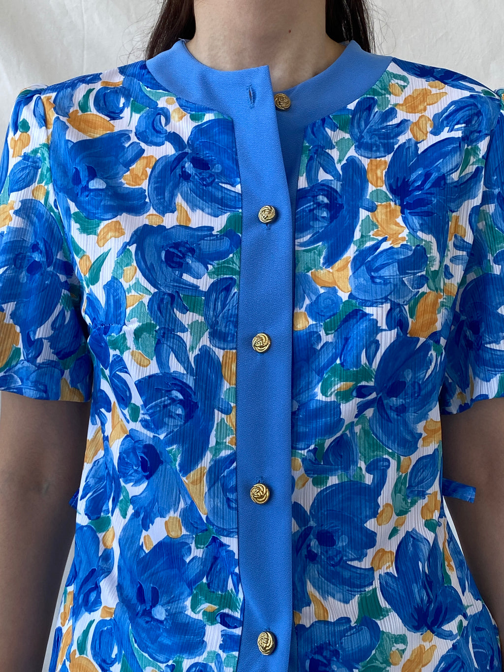 Elegant 90s Blue Orange Handmade Watercolor Floral Women’s Shirt - M