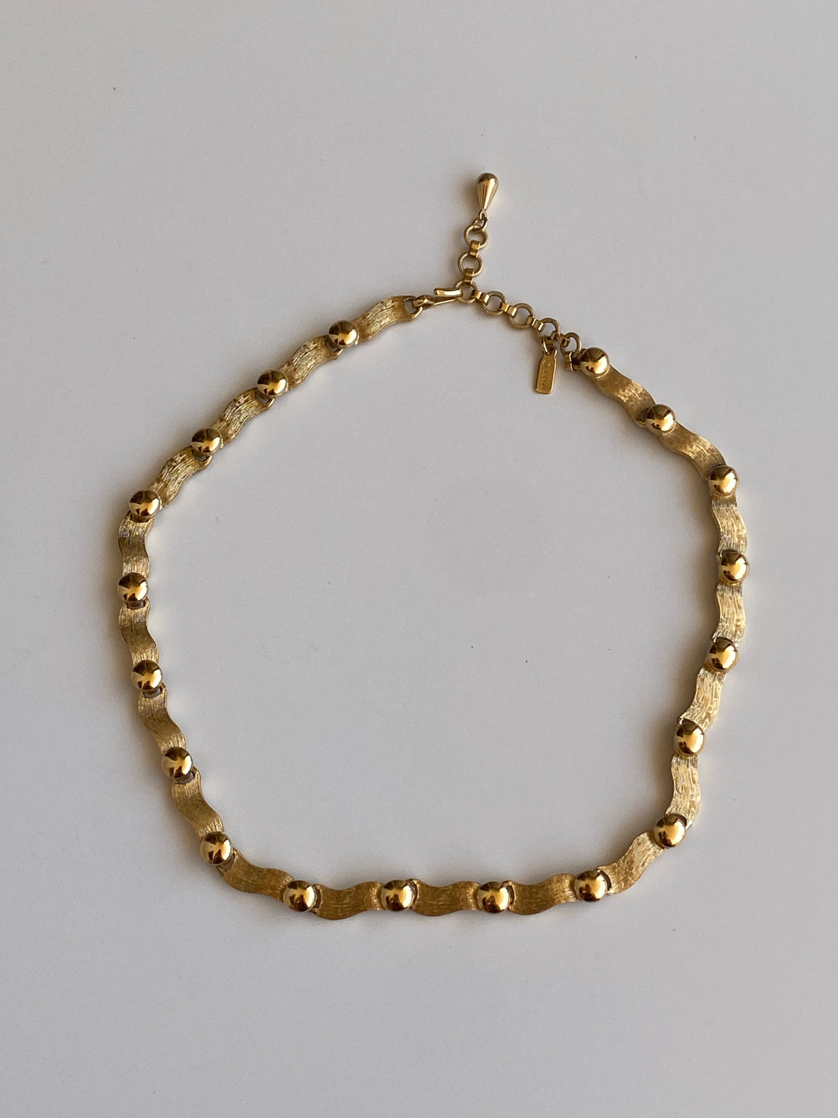 Vintage Monet Brushed Gold Wave Link Choker Necklace Vintage Monet Brushed Gold Wave Link Choker Necklace