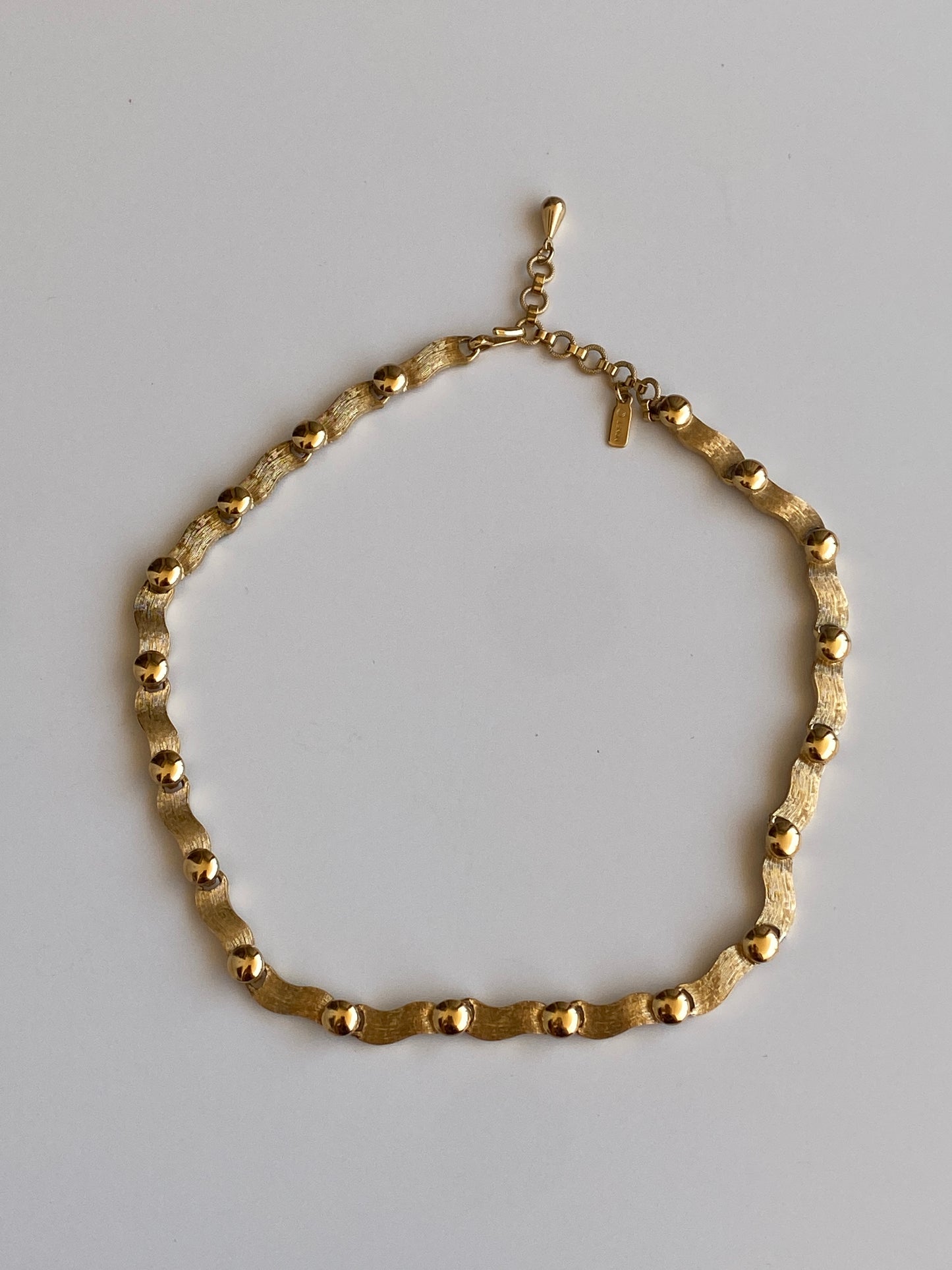 Vintage Monet Brushed Gold Wave Link Choker Necklace