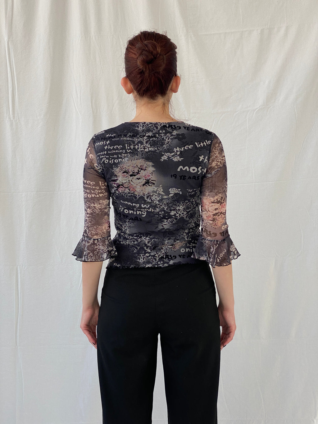 Vintage 90s Pure & Simple Black Graphic 3/4 Sleeve Mesh Top - S