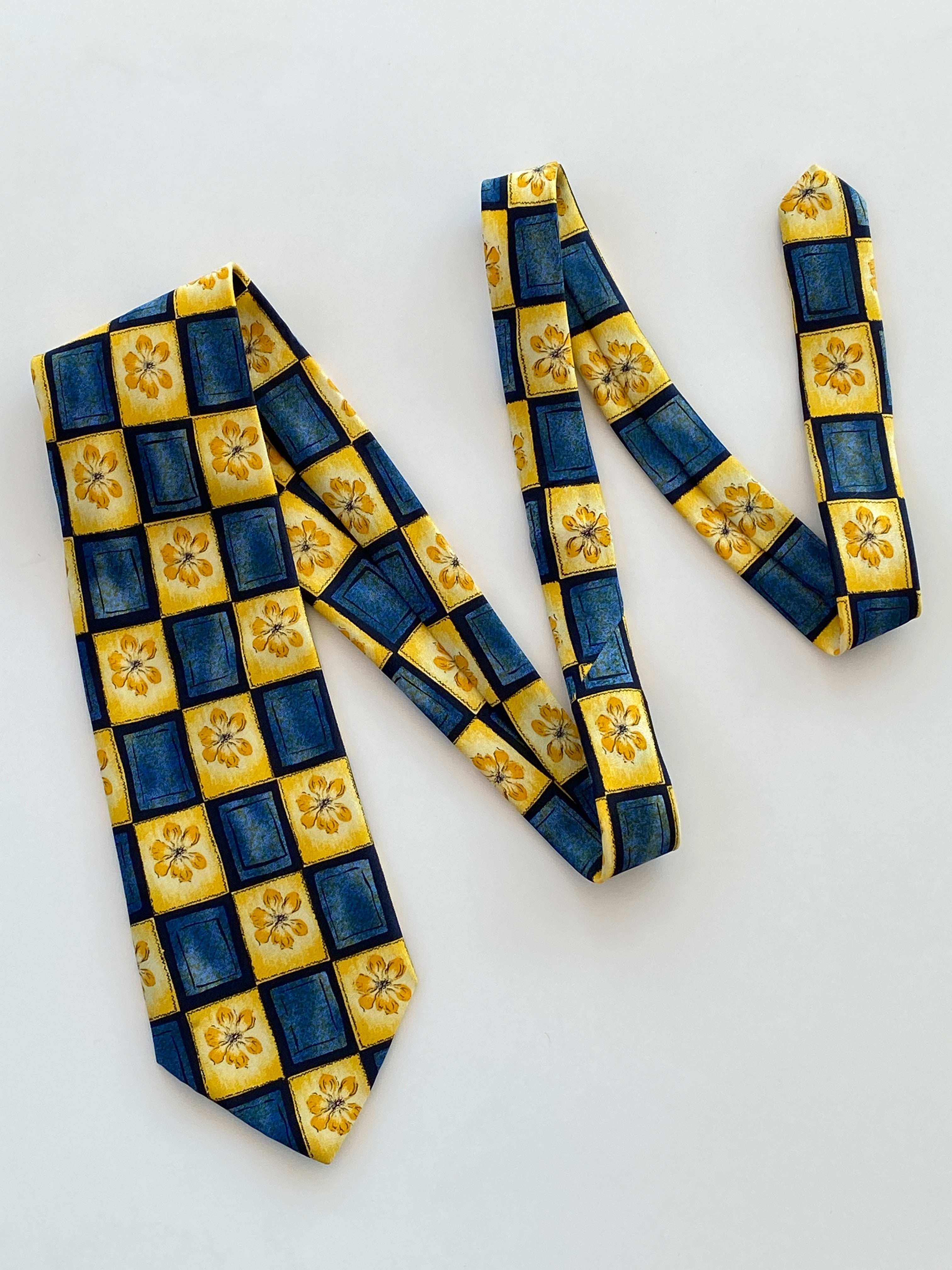 Vintage 90s Kartel Floral Print Tie - Balagan Vintage Ties 90s, NEW IN, print, printed tie, tie, ties, vintage, vintage tie